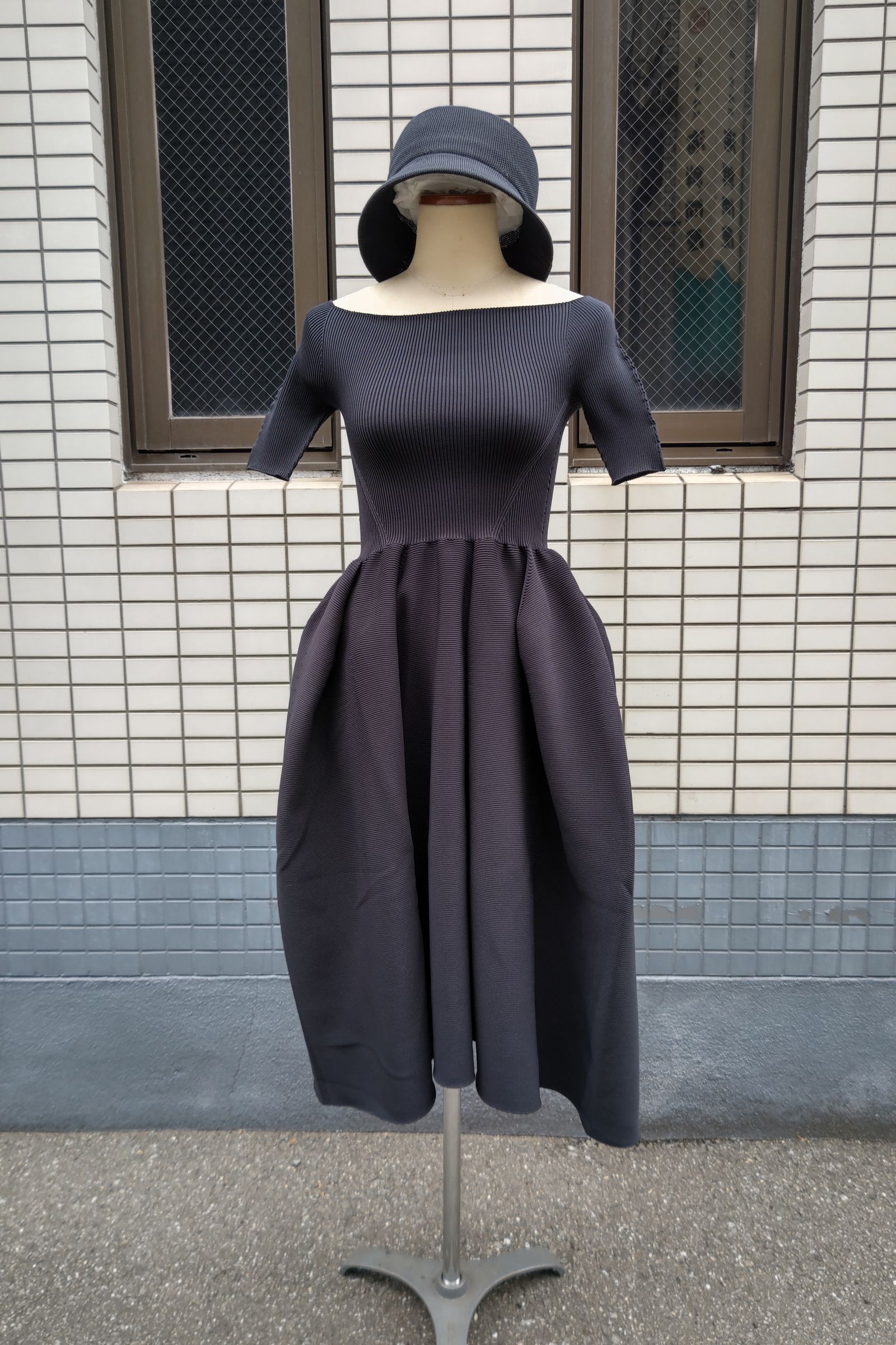 cfcl POTTERY HS DRESS 2 オフショルダーワンピース　黒