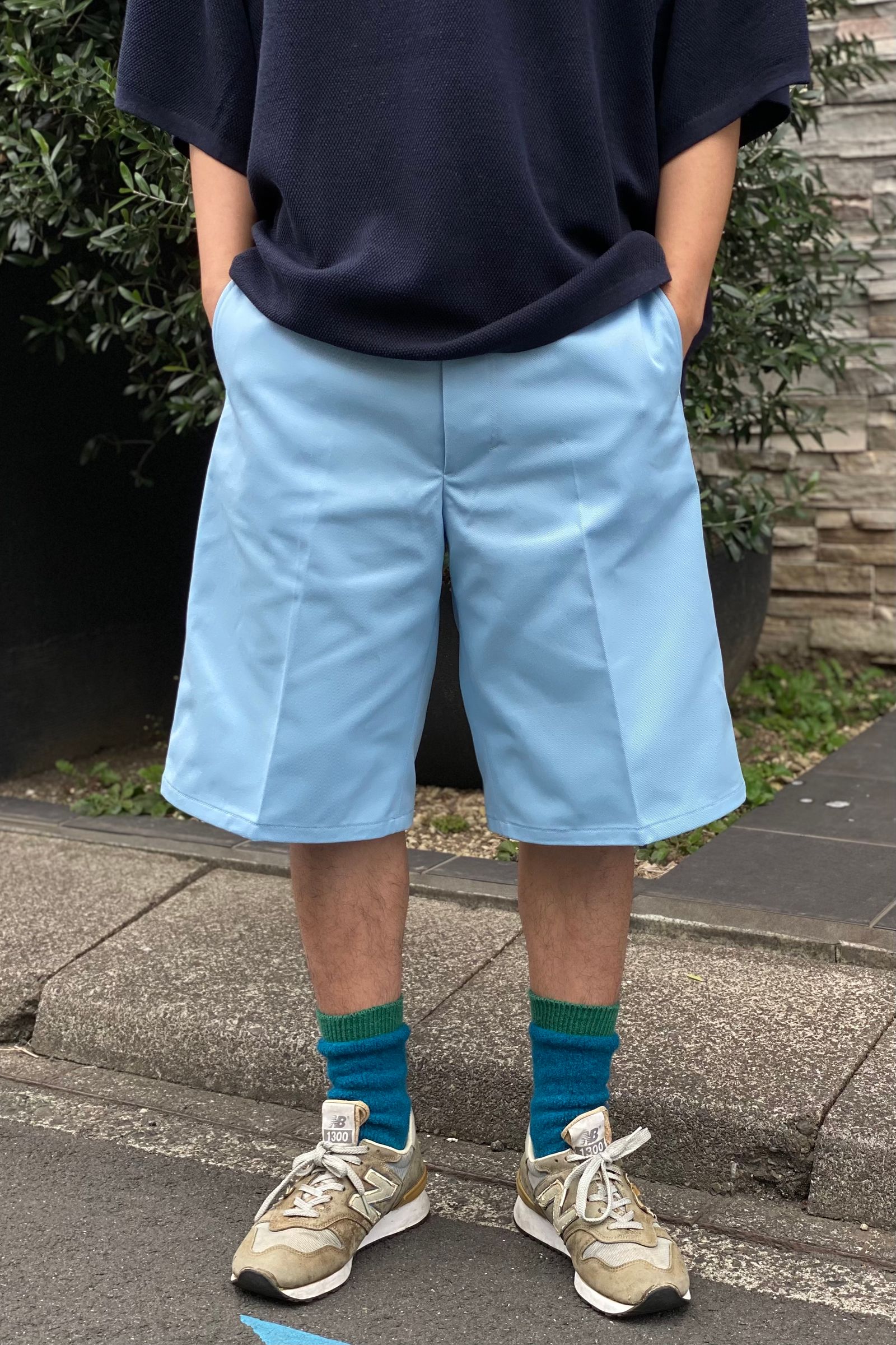 blue× navy one tone / is-ness