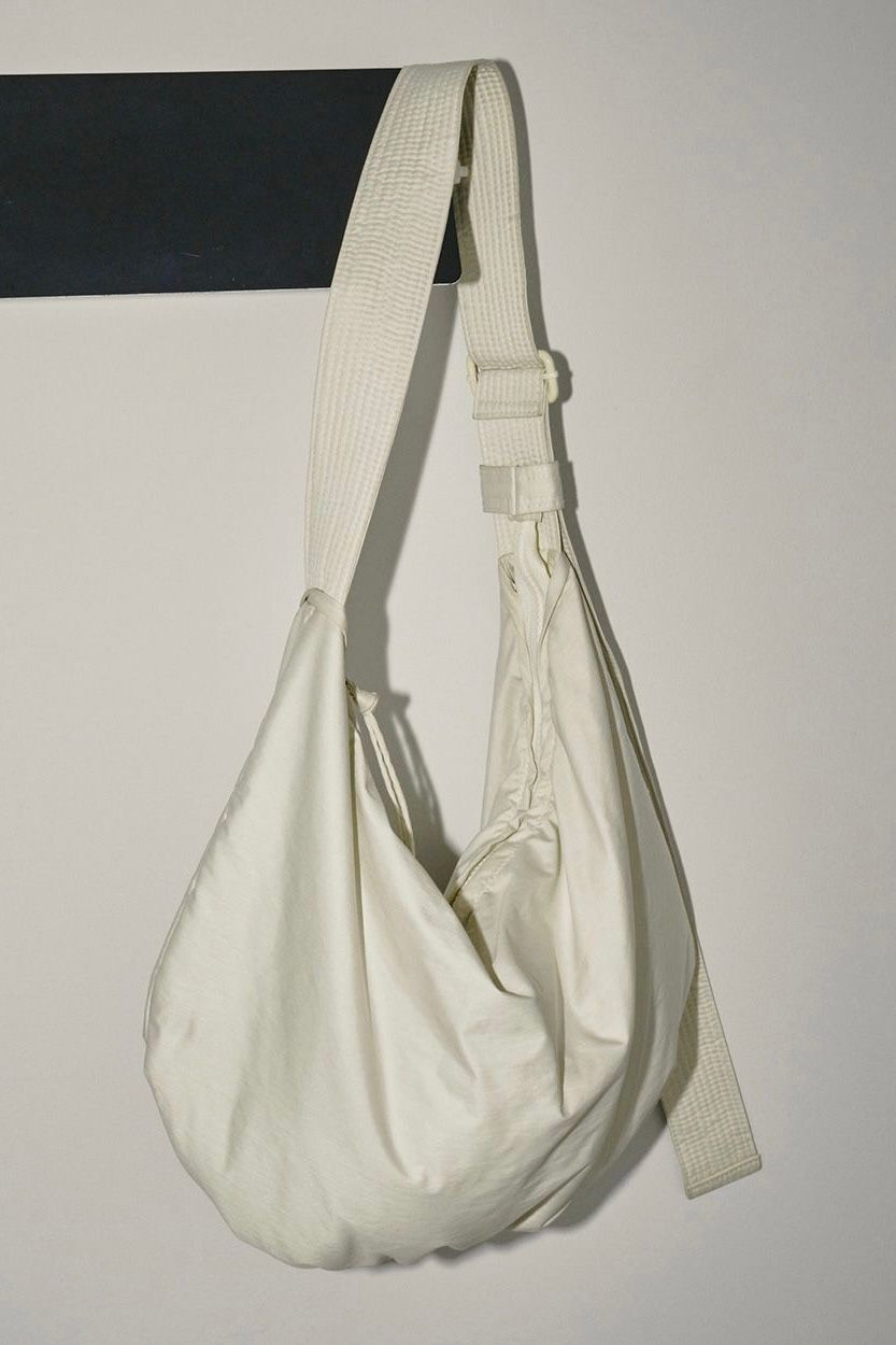 TODAYFUL - 【先行予約】Gather Shoulder Bag -ecru- 23aw 11月頃入荷