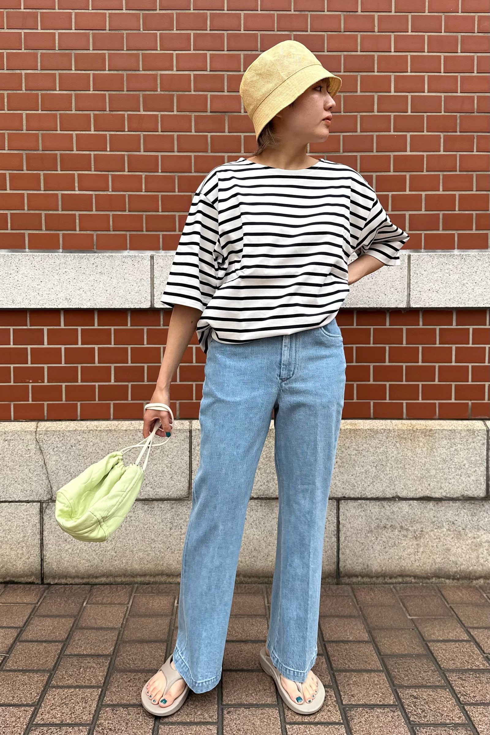 FARAH - フレアデニム/flare pants -bleach- 23ss women | asterisk