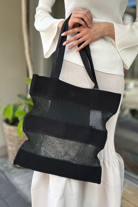 CFCL - STRATA TOTE BAG-black- 23aw unisex | asterisk 