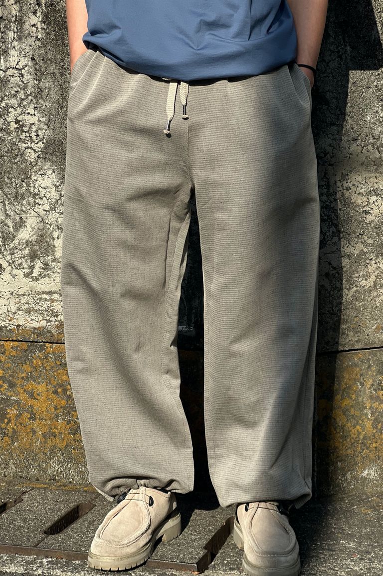 POLYPLOID - over pants c -beige- 22ss | asterisk