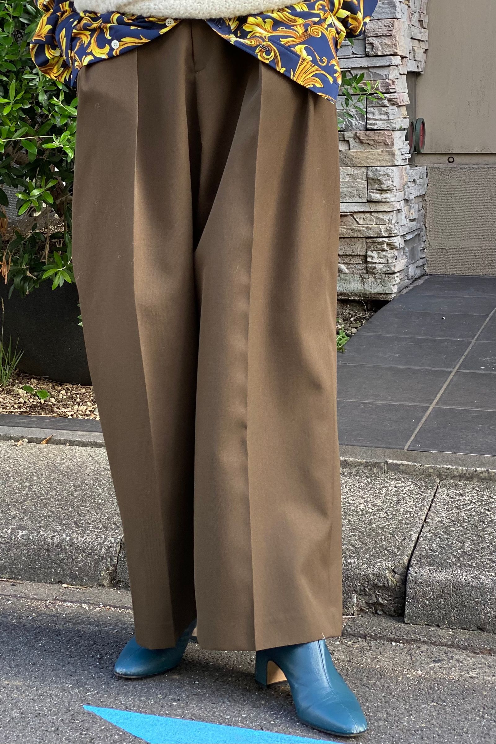 ATON - wool gabardine wide pants -khaki- 22aw women | asterisk
