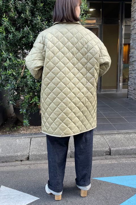 秋に最適キルティングコート/UNUSED