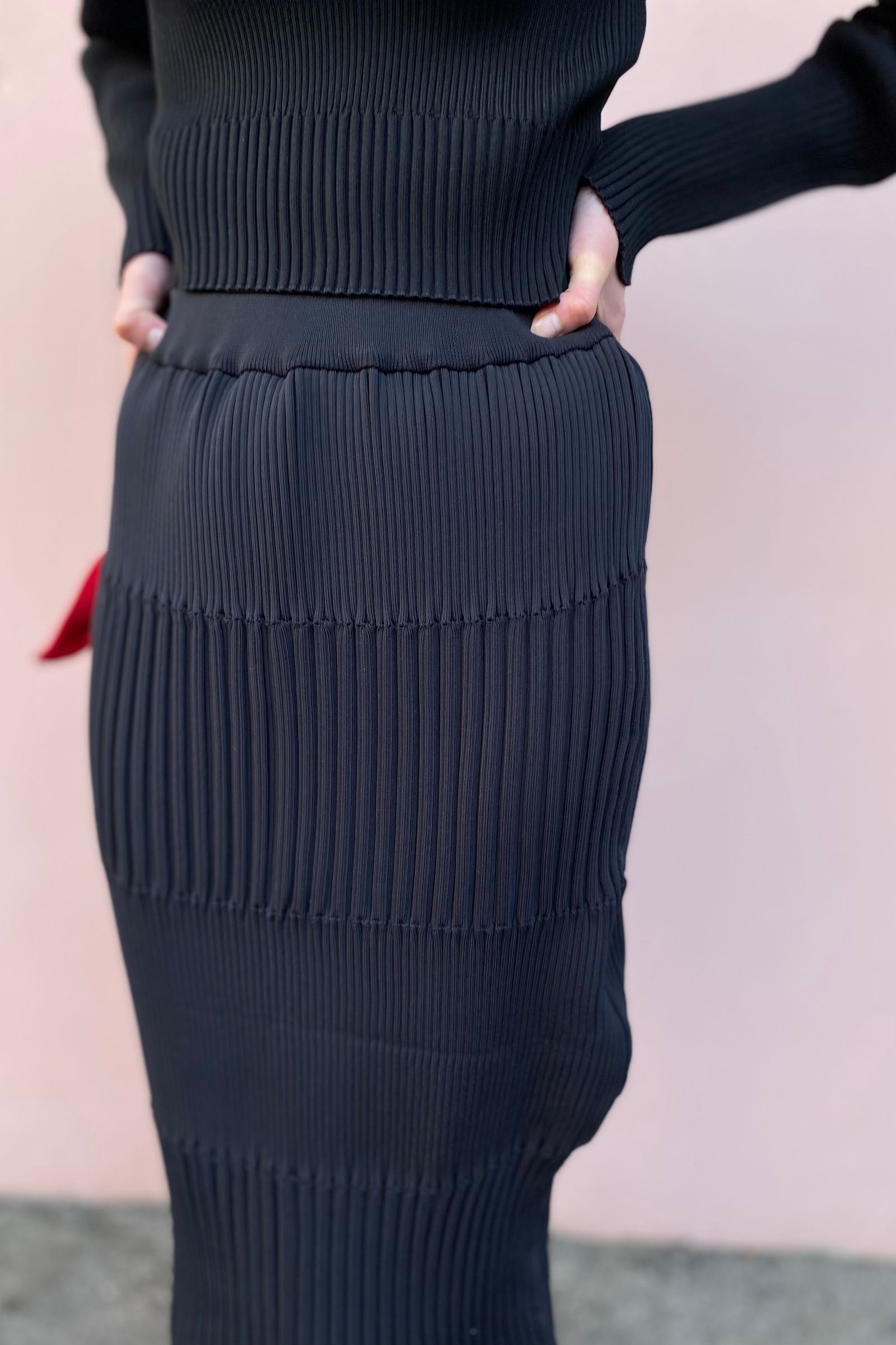 CFCL - fluted skirt 1-black-women 23ss | asterisk