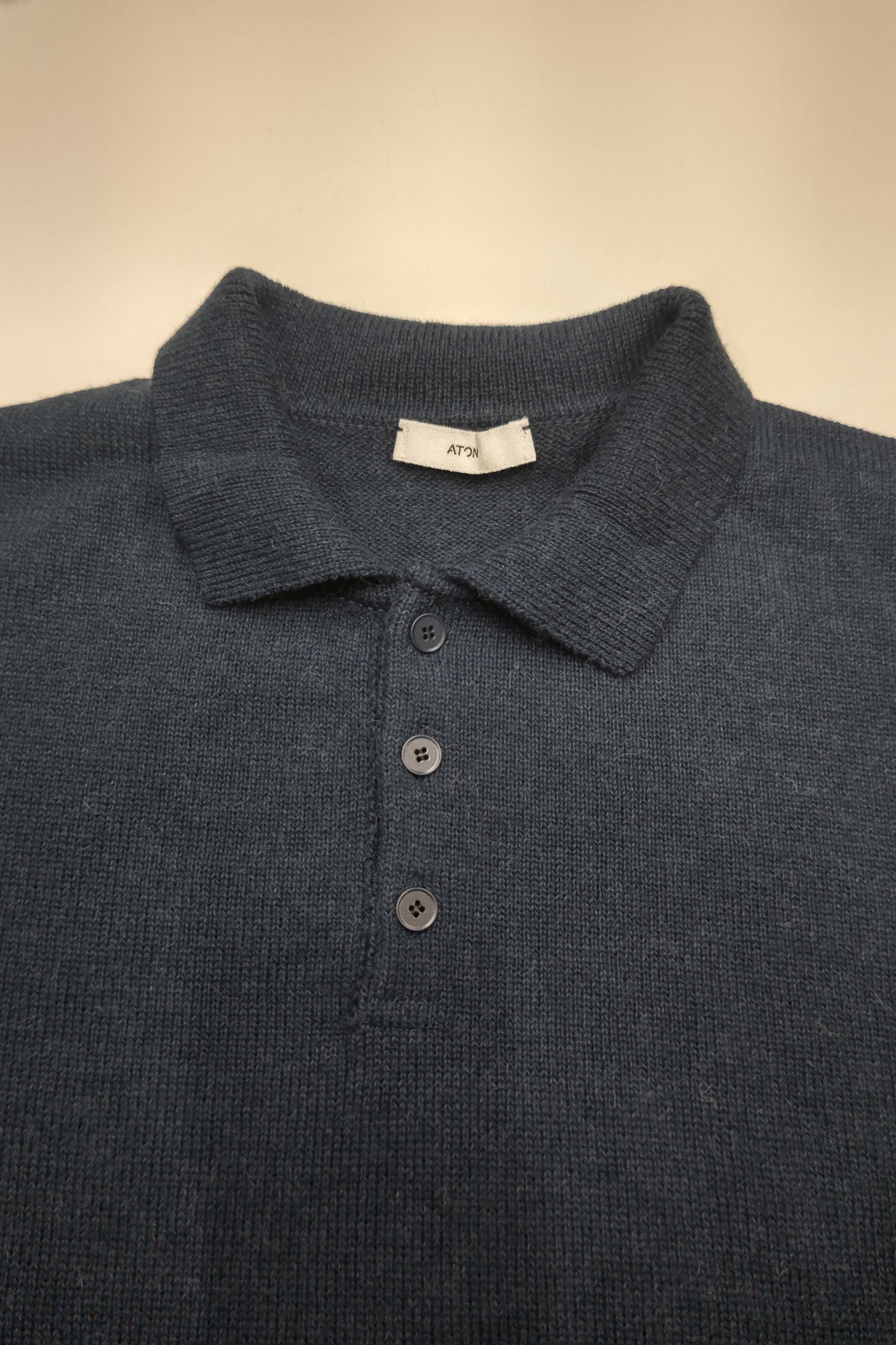 ATON - alpaca washi polo sweater -navy- men | asterisk