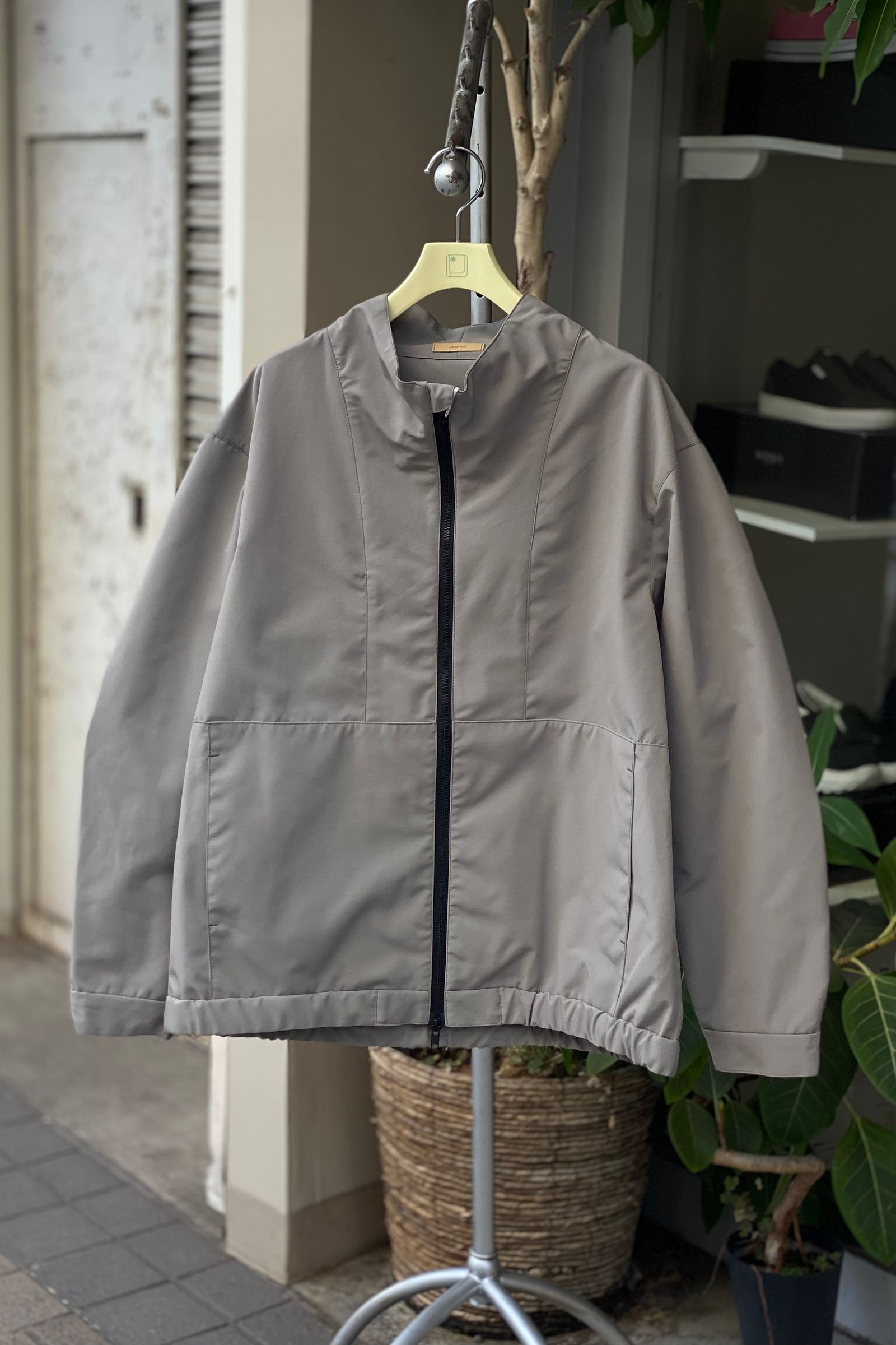 LAMOND - STAND NECK WIDE BLOUSON 23ss | asterisk