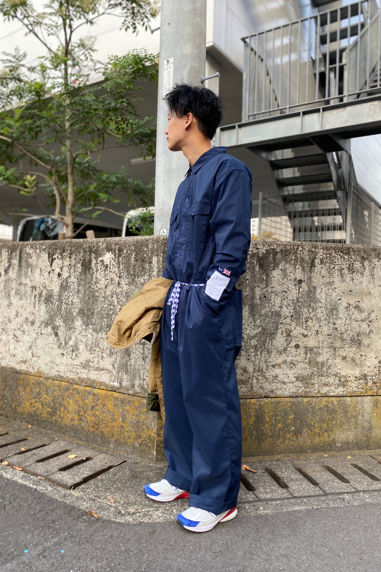 STYLE NO. 605