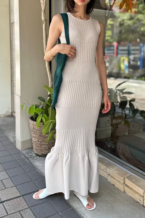 CFCL - FLUTED SLEEVELESS MERMAID DRESS -light beige- 23aw women 