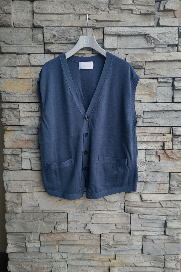 UNUSED - 12G cardigan vest -dark navy- 23ss | asterisk 