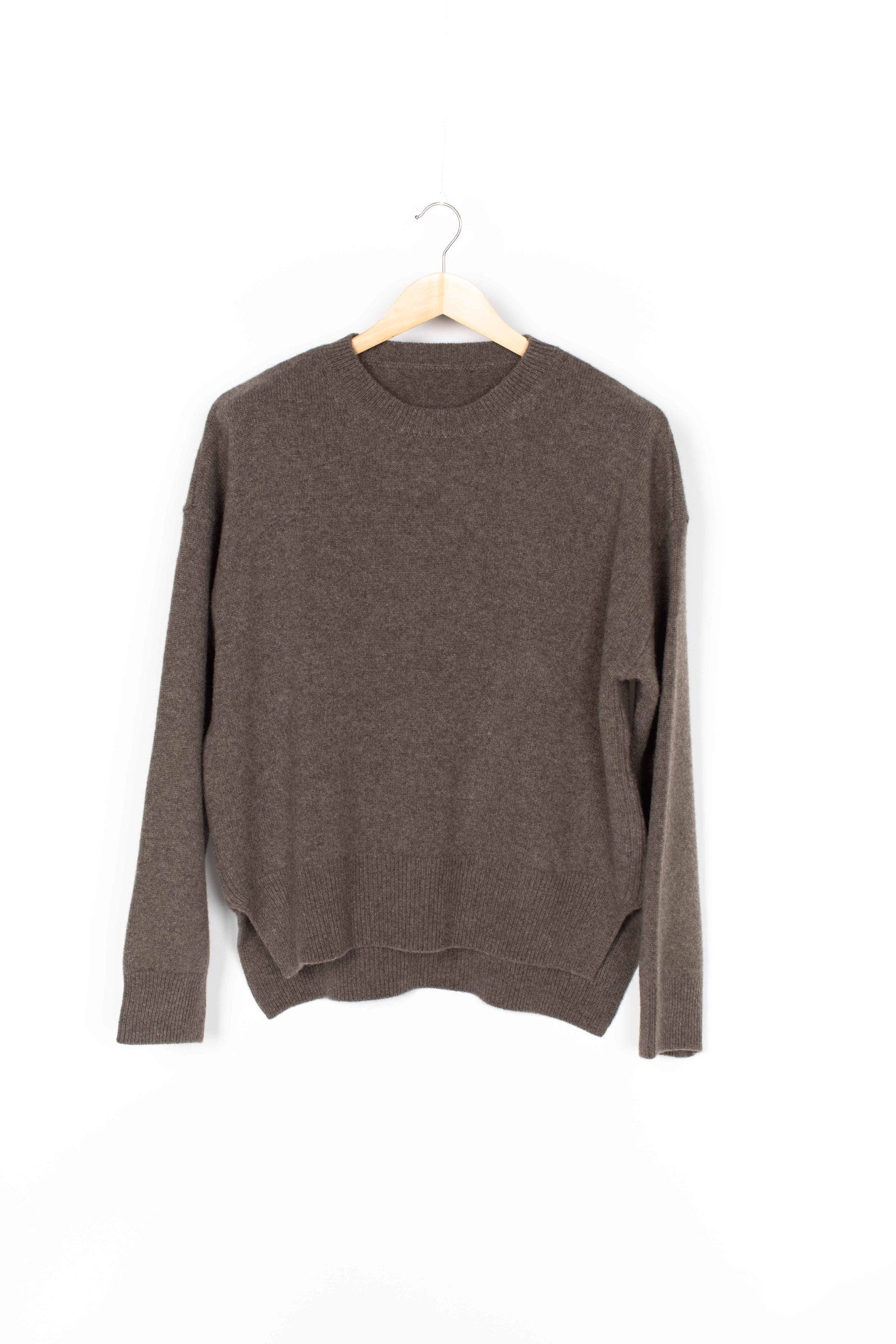 SEEALL - 【先行予約】essential crewneck sweater/yak-natural grey