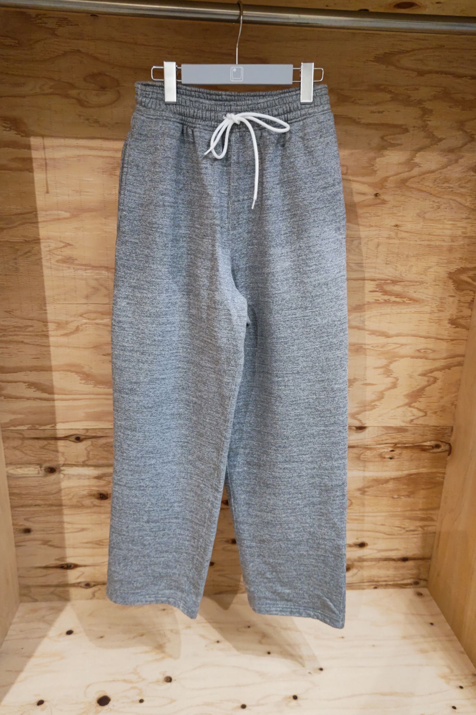 UNUSED - wide sweat pants -grey- 22aw women | asterisk