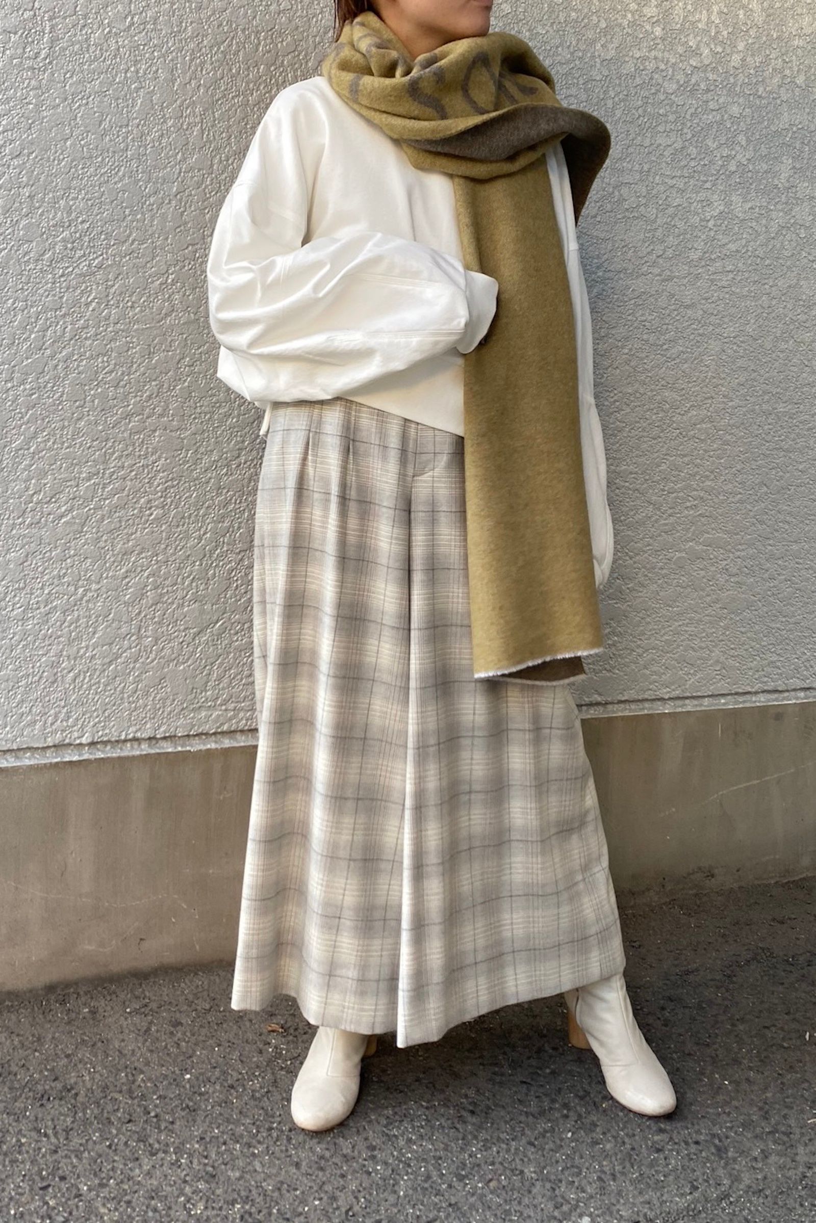 STYLE NO. 586