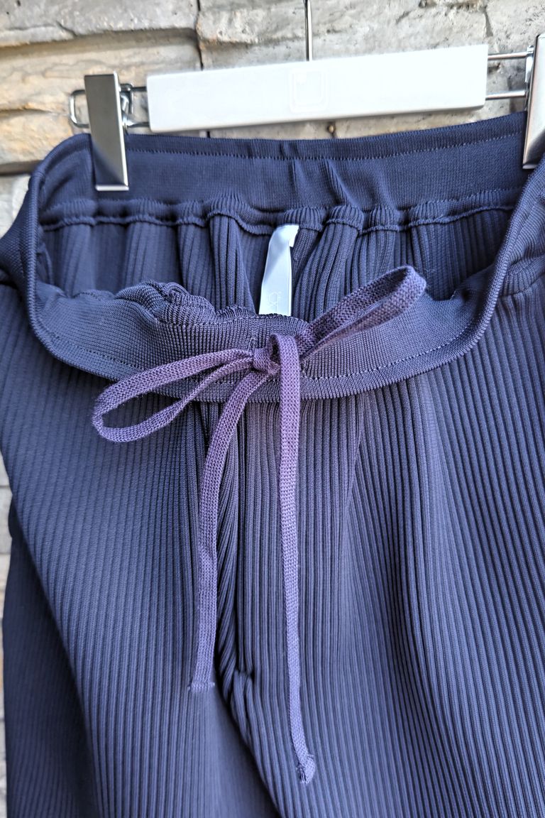 CFCL - FLUTED TAPERED PANTS-navy-23aw men | asterisk