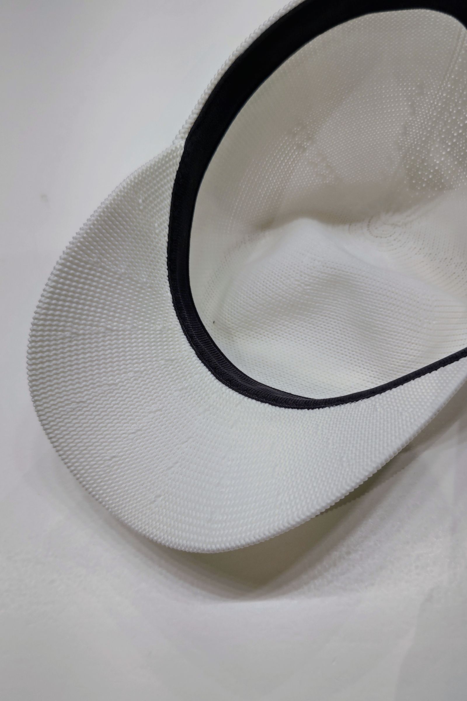 CFCL - mesh knit cap 1 -white- 23ss unisex | asterisk