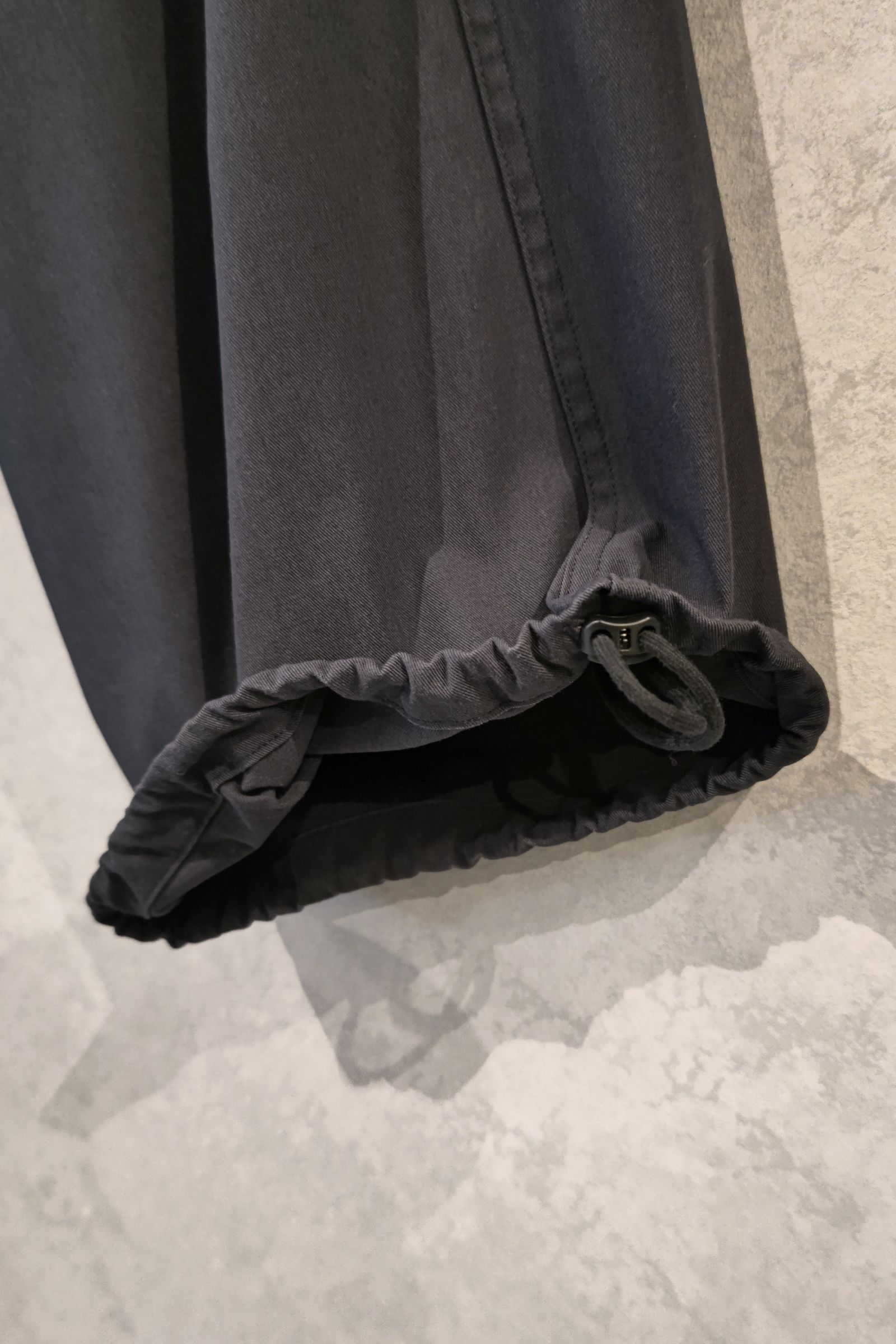 Y - organic cotton recycle polyester twill easy trousers