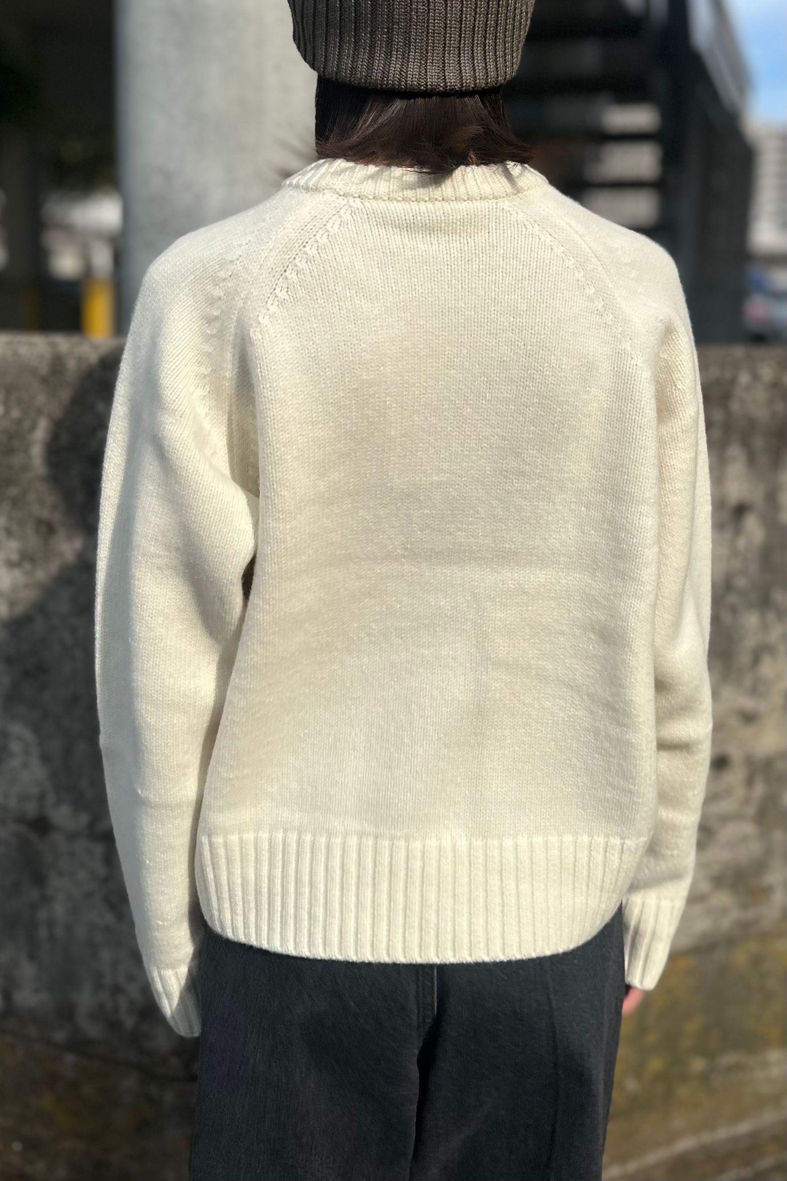 ATON - WOOL CASHMERE SILK CREWNECK SWEATER -off white- 23aw women