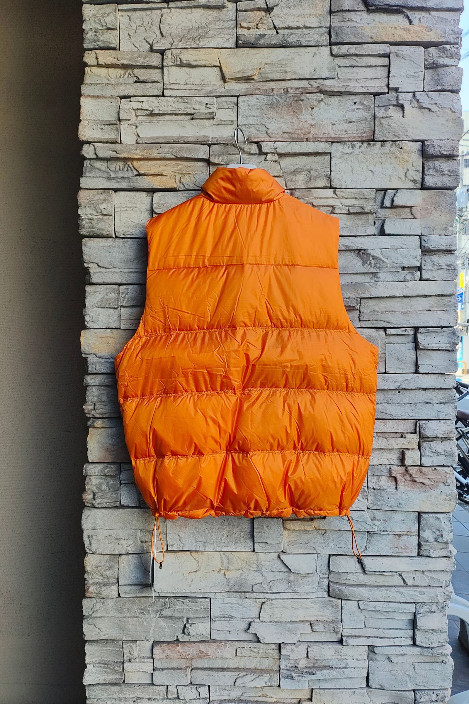 ジャケット・アウター UNIVERSAL PRODUCTS. / DOWN VEST / 2 UNIVERSAL PRODUCTS (ユニバーサルプロダクツ)｜リバーシブル