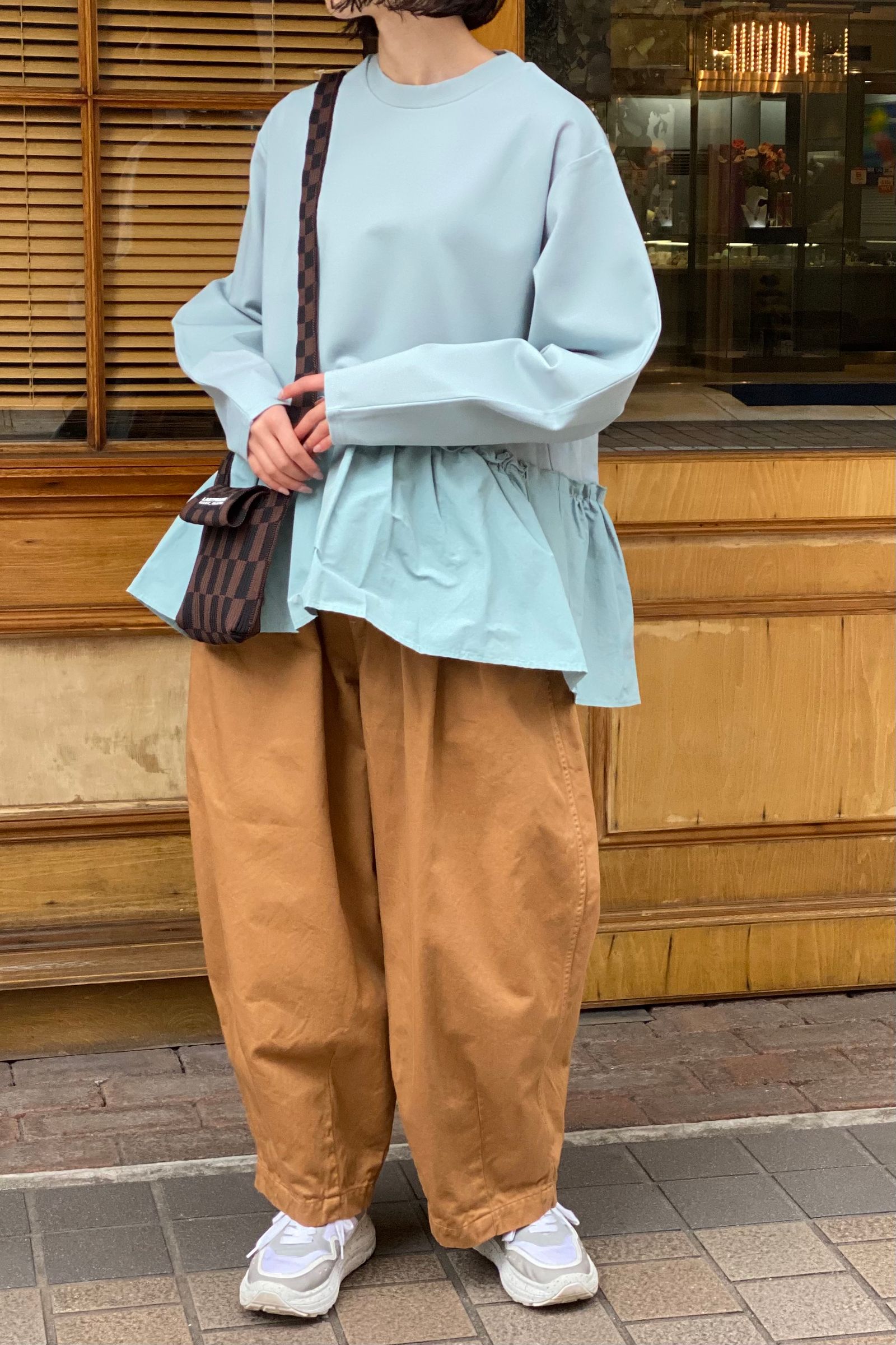 ライトブルーで鮮やかstyle/HeRIN.CYE