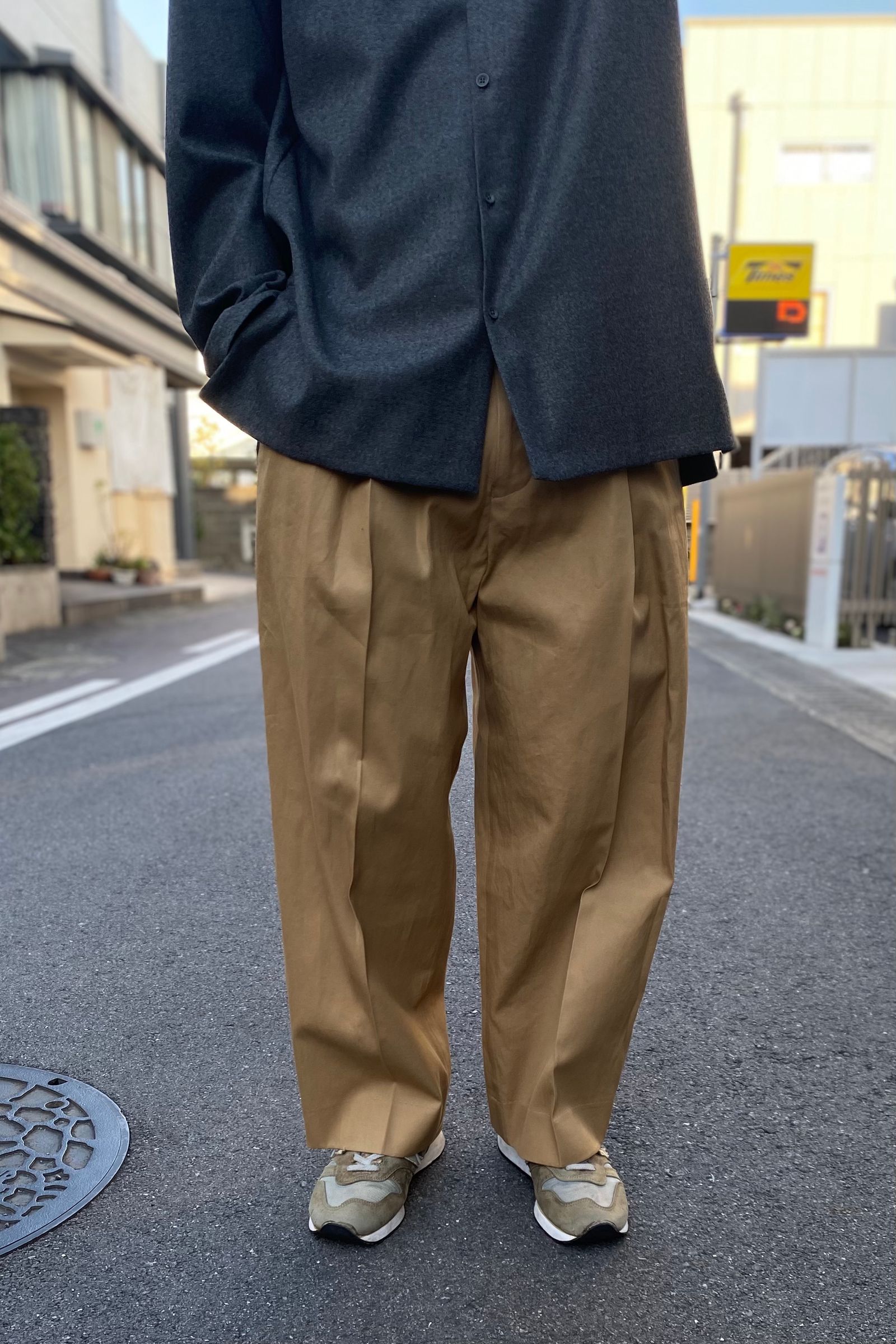 blurhms - dry gabardine super wide easy slacks-beige- 22ss men 