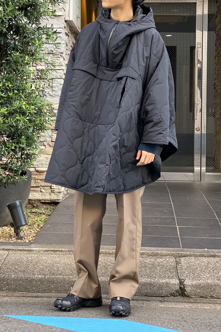 LANTERN - heating poncho -black- 22aw | asterisk 