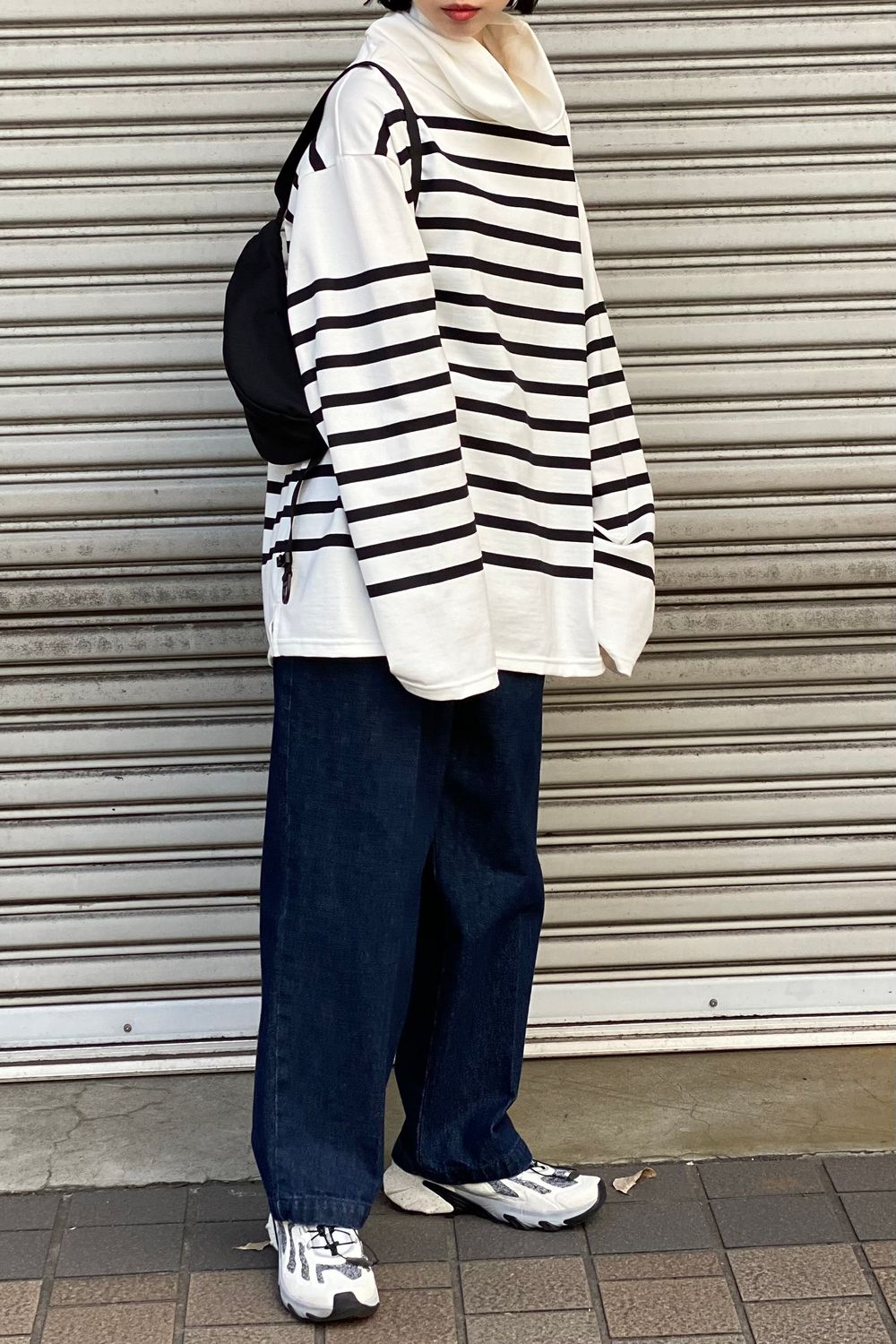 タートルネックのバスクでお散歩day/OUTIL