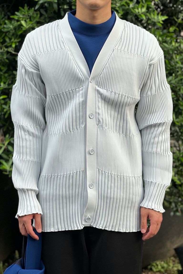 あくまでも中古品になりますCFCL カーディガン　FLUTED CARDIGAN