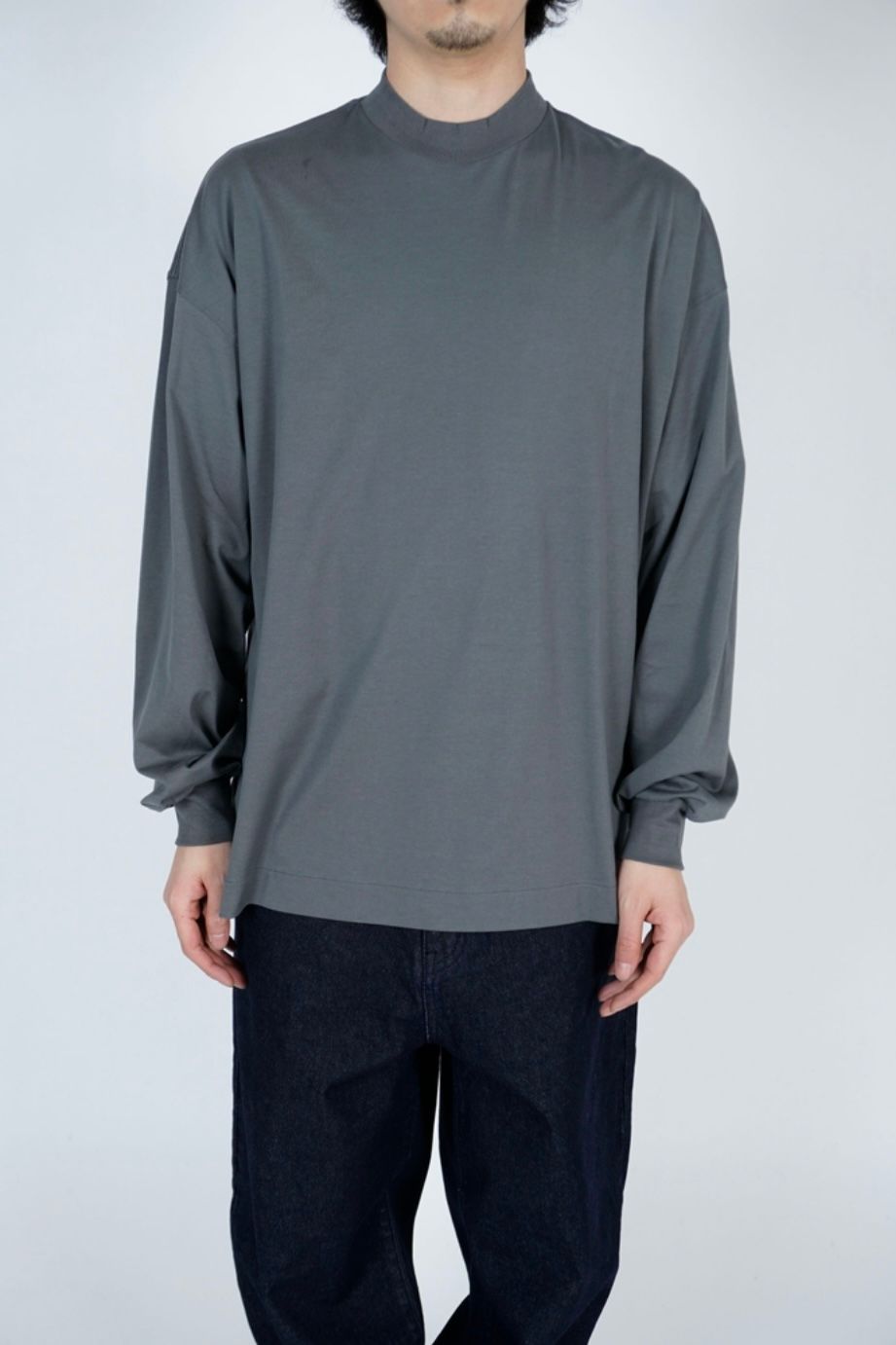 UNIVERSAL PRODUCTS - mock neck l/s t-shirt -gray-22aw | asterisk