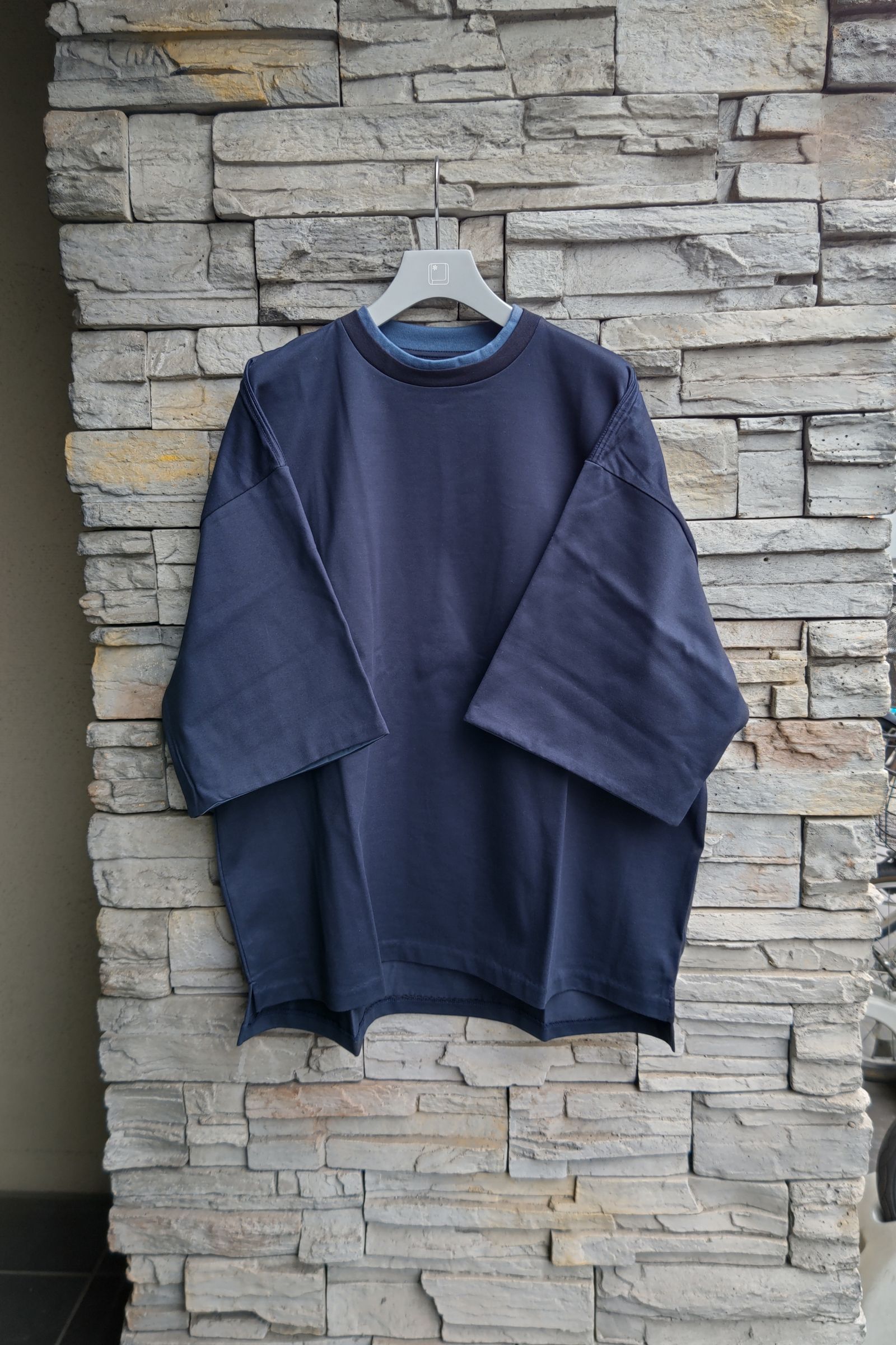 is-ness - w neck t-shirt-navy×bule-23ss | asterisk