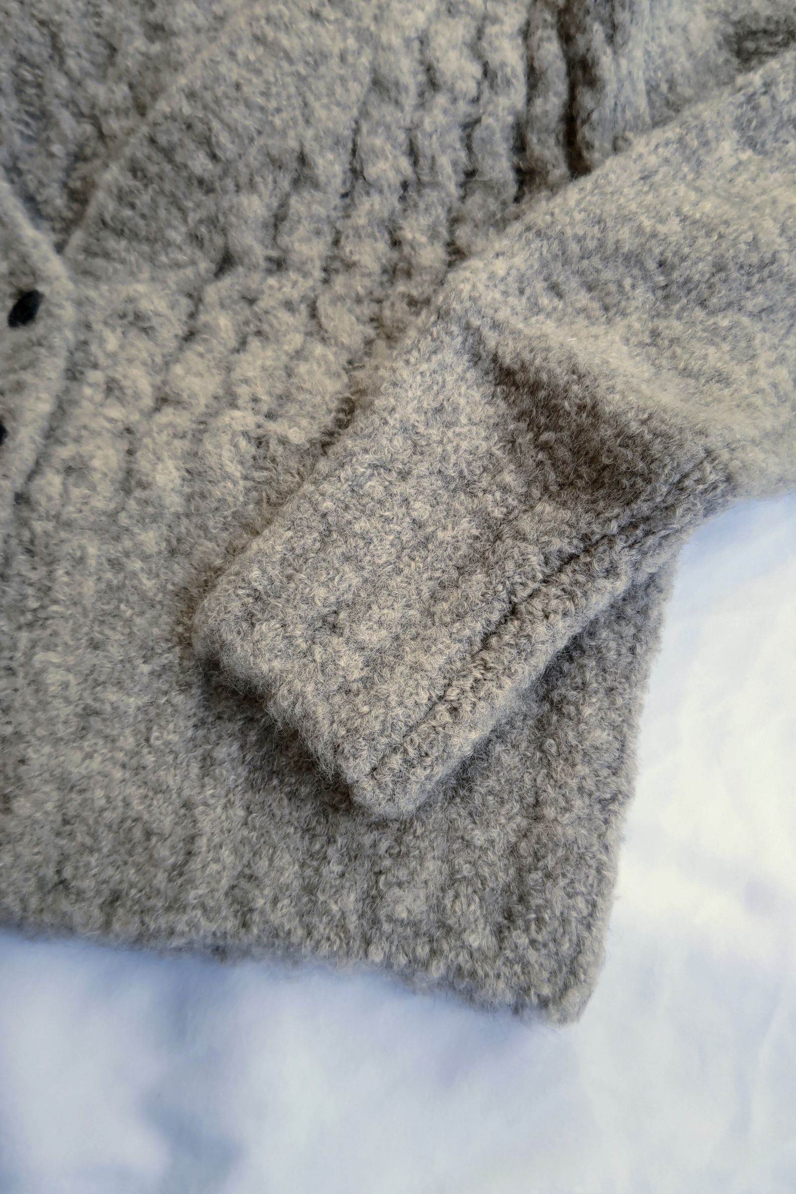 ESLOWエスロー cable sweater-