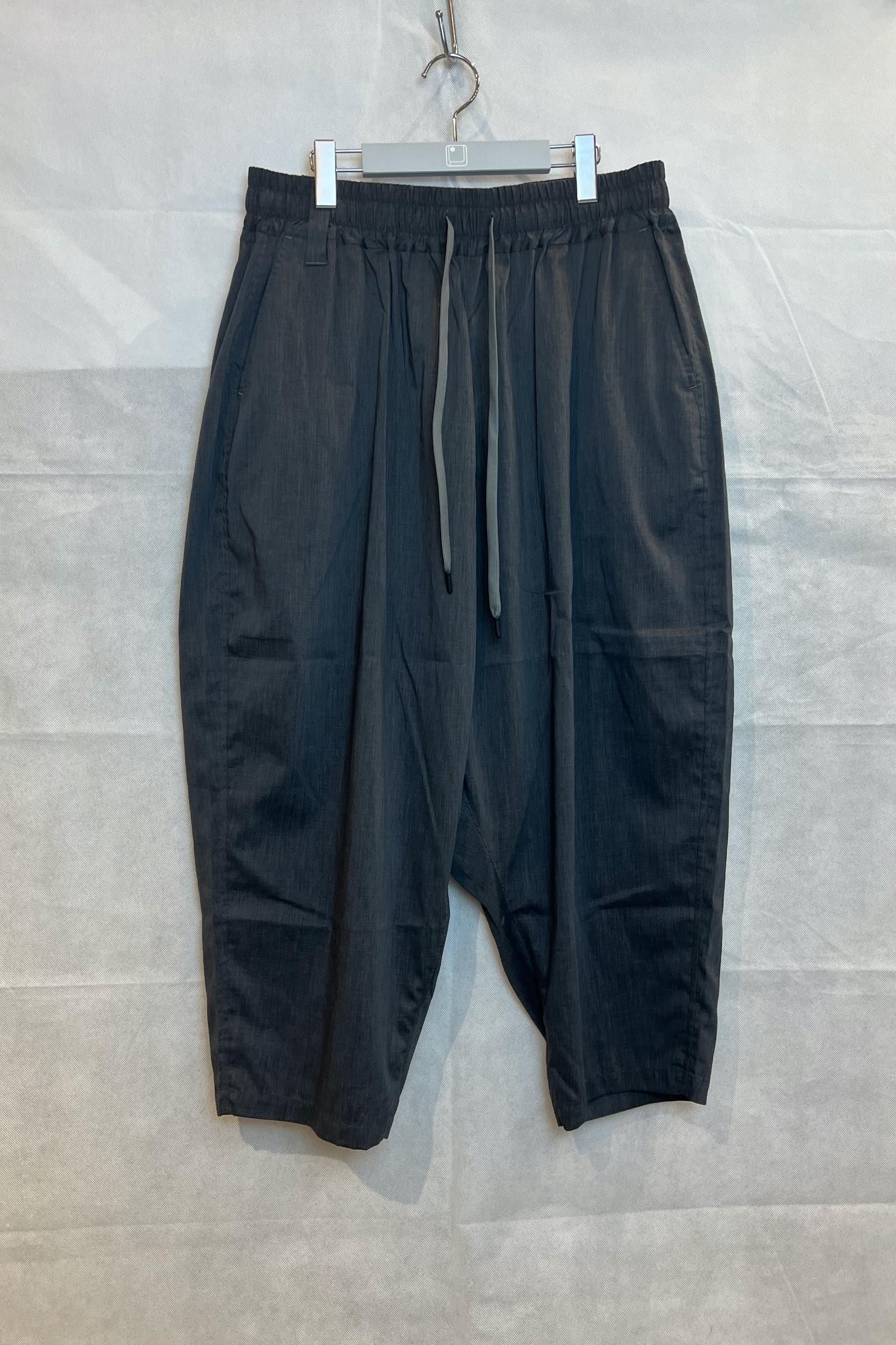 White Mountaineering - three quarter tapered sarouel pants 22ss