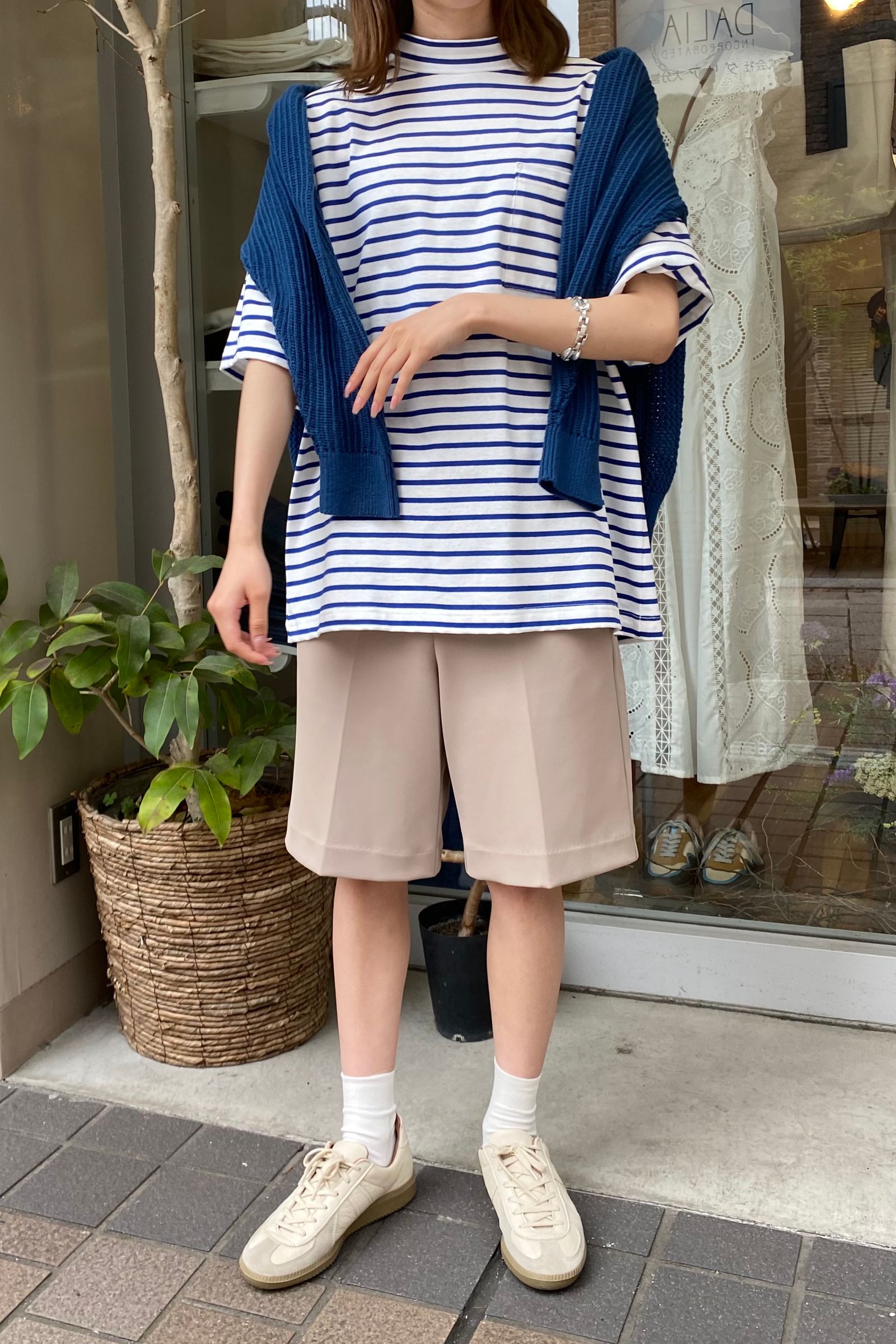 STYLE NO. 1220