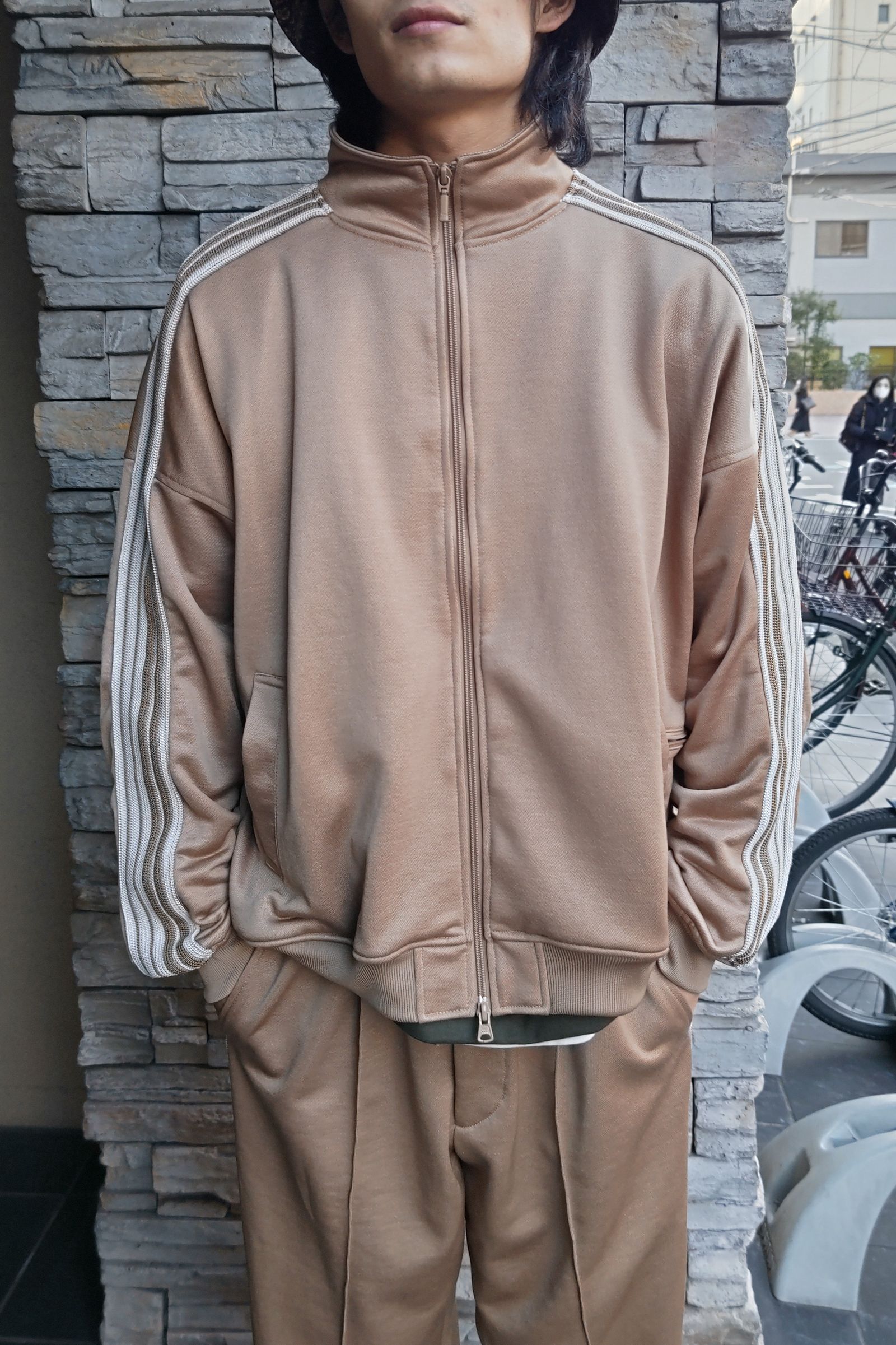 is-ness - track jacket -beige- 23ss | asterisk