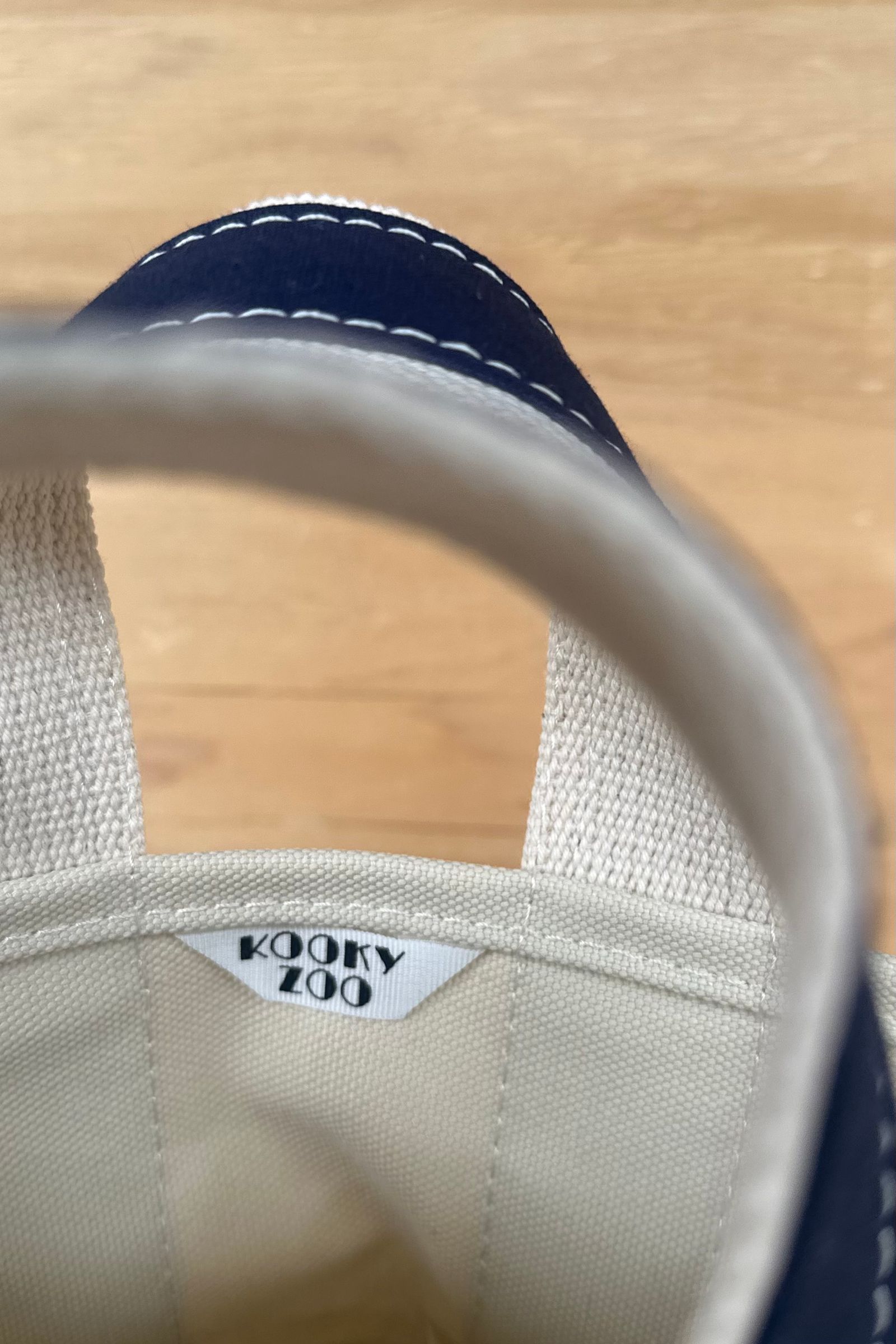 定価約7万　24aw新品未使用　KOOKY ZOO クーキーズー アプレッセ KOOKY ZOO クーキーズー DINKY BAG TYPE3 - tity