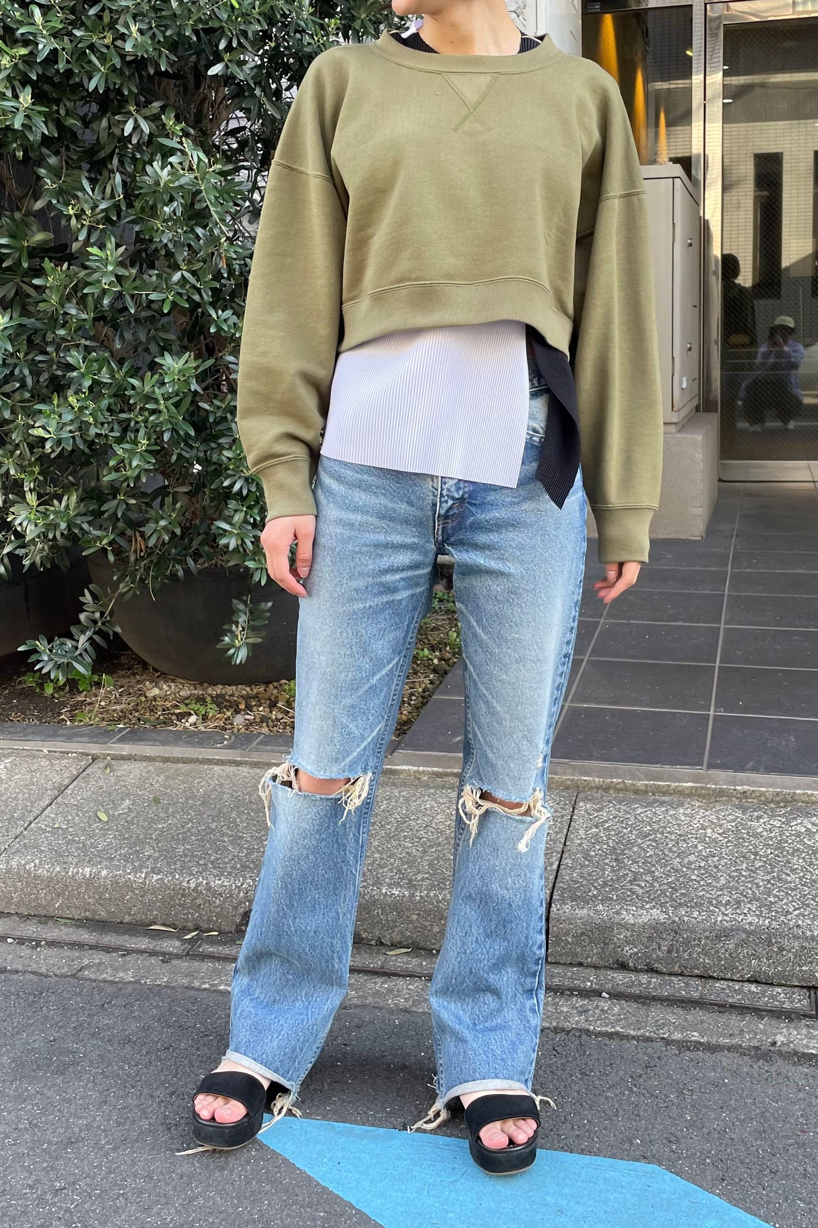 INSCRIRE - bolero sweat shirt -khaki- 23ss | asterisk