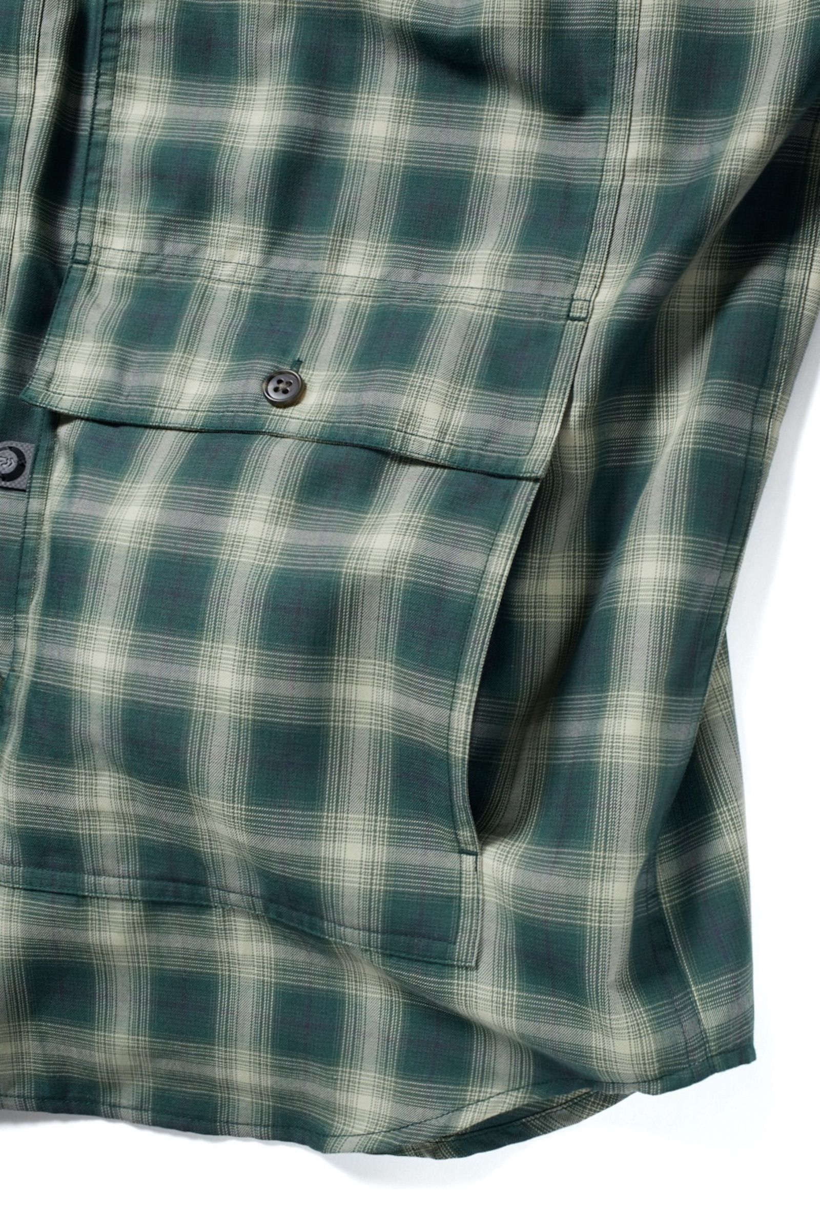 DAIWA PIER39 - tech logger shirts -brown- 22aw men 8月27日発売 