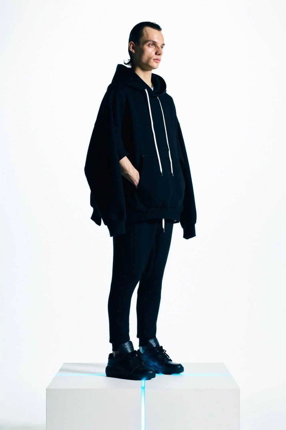 FUMITO GANRYU - 【先行予約】2way pullover -black- 22aw 8月中旬頃