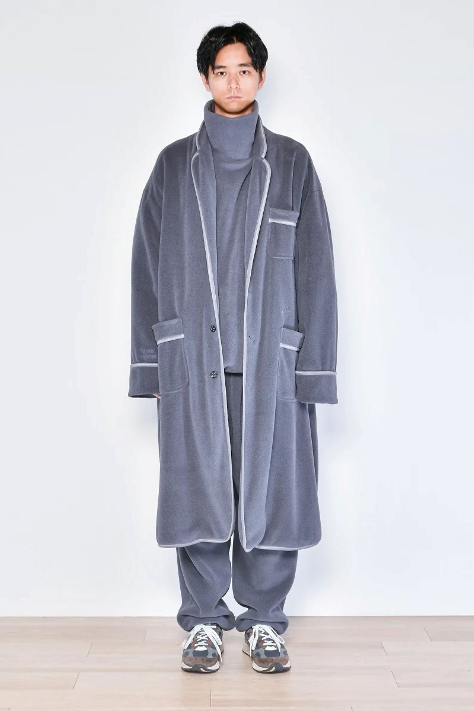 ADULT ORIENTED ROBES - 2022 AW | asterisk