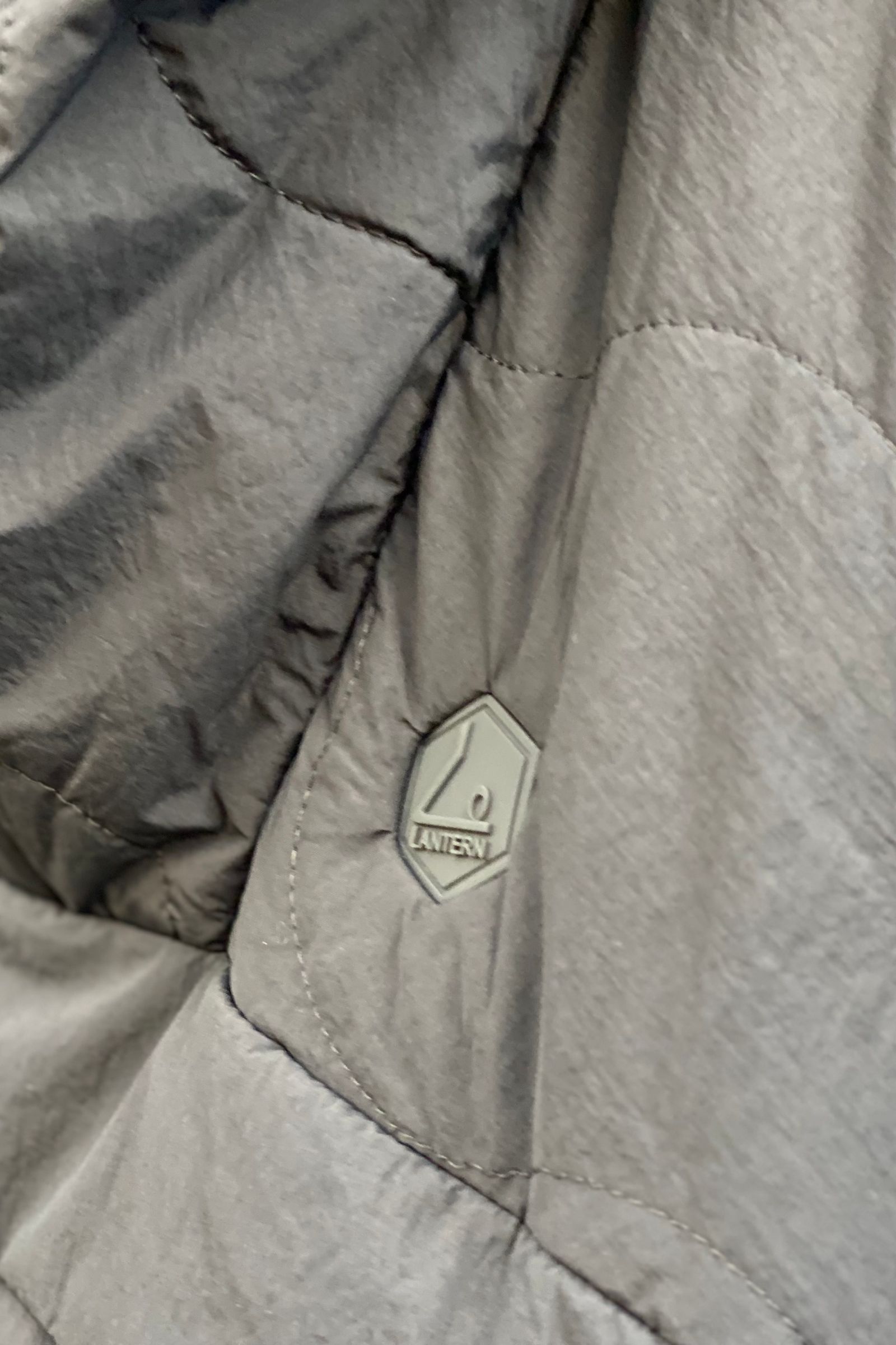 LANTERN - heating poncho -black- 22aw | asterisk