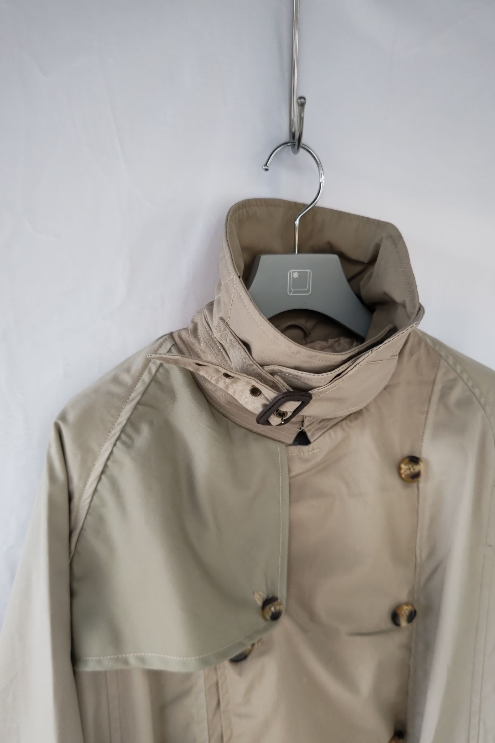 SEEALL   reconstructed trench coat beige mixaw   asterisk