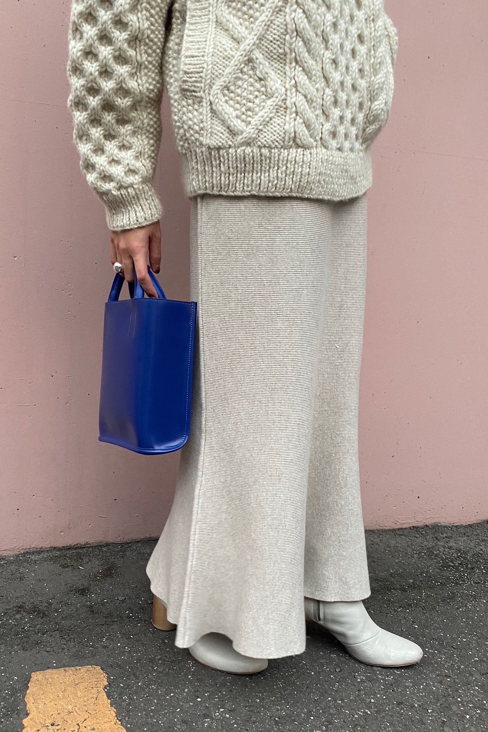 STYLE NO. 710