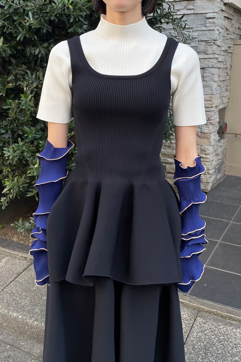 CFCL - pottery hs top 1 -black- 23ss women | asterisk 