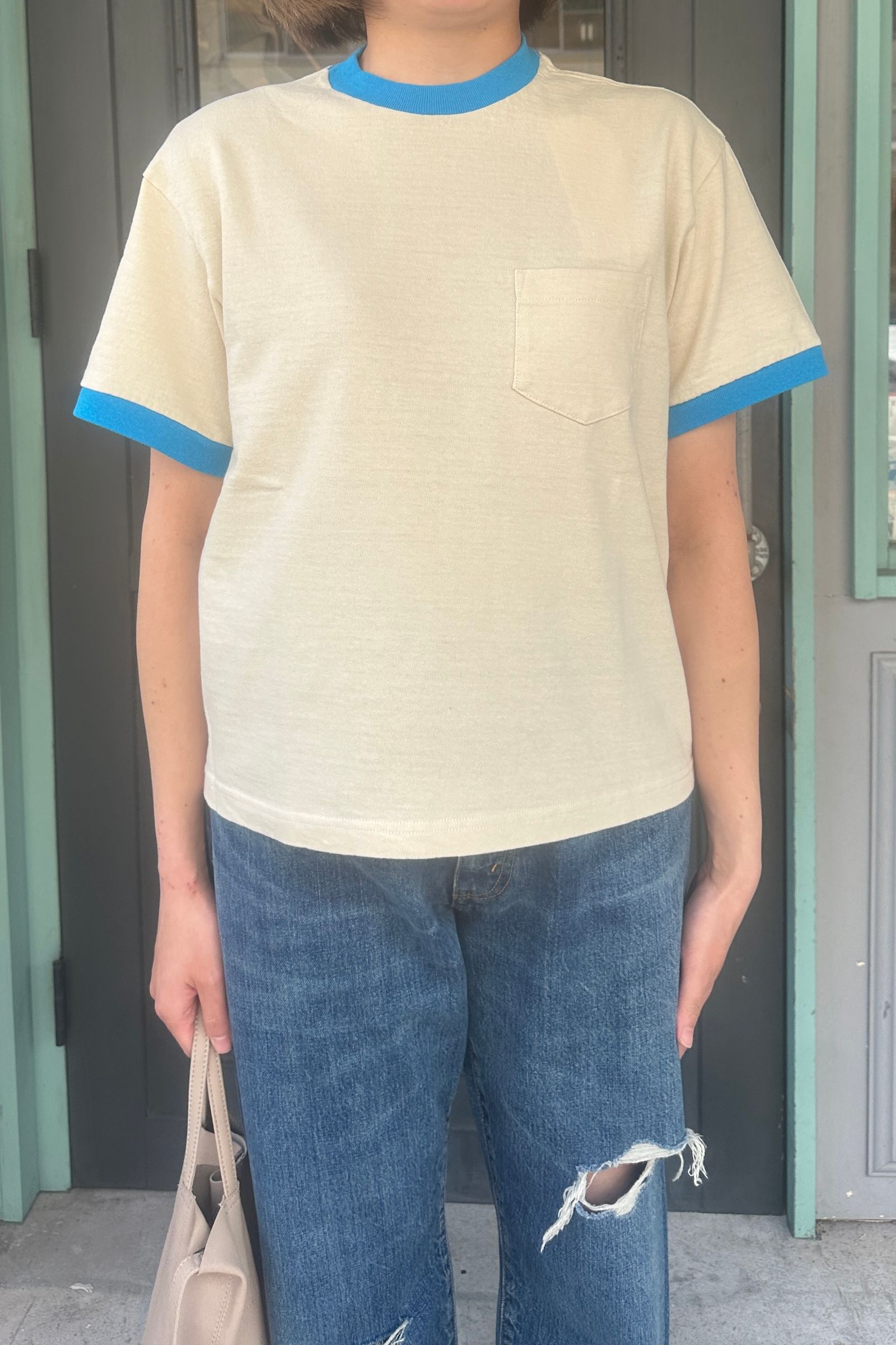 【25SS/カジュアルスタイルに★】LouisVuitton Tシャツ ルイヴィトン25SS新作｜ひまわり×バラの花柄ジャカードTシャツで