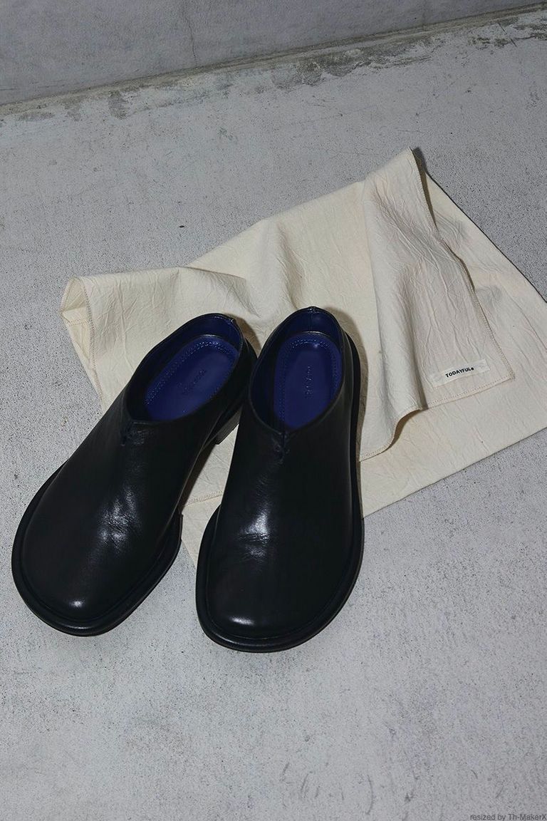 TODAYFUL - slide leather shoes -black- 22aw women - | asterisk