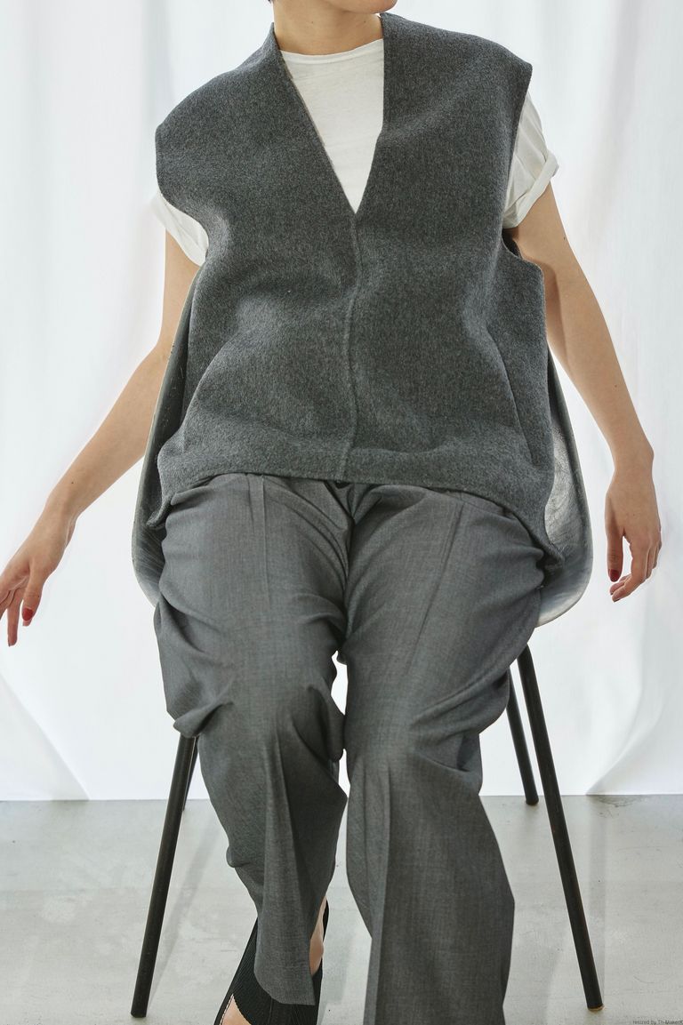 TODAYFUL - keyneck wool vest -charcoal grey- 22aw women | asterisk