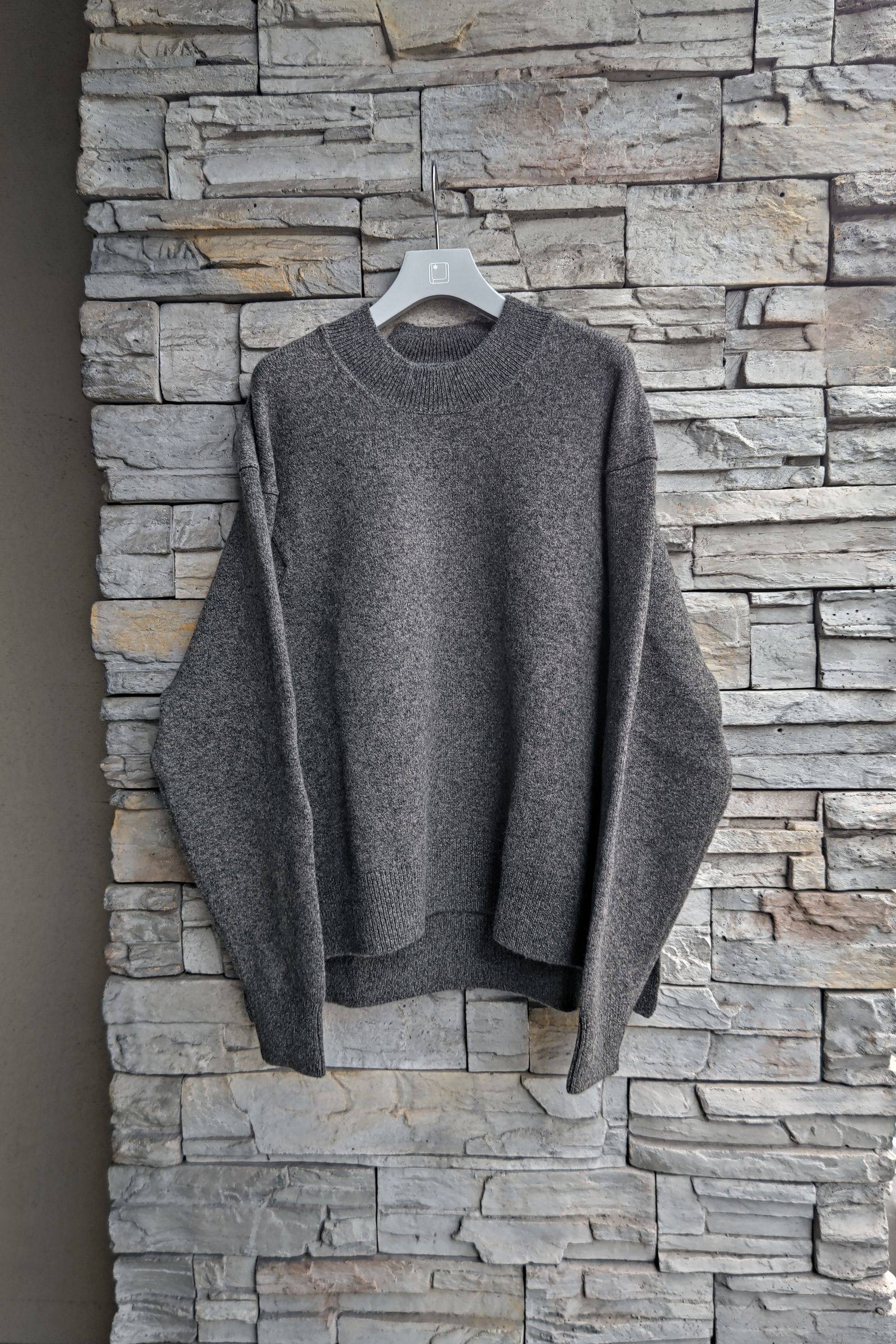 nonnotte - ヘビーオンスウールyakニット slit crew neck pullover 