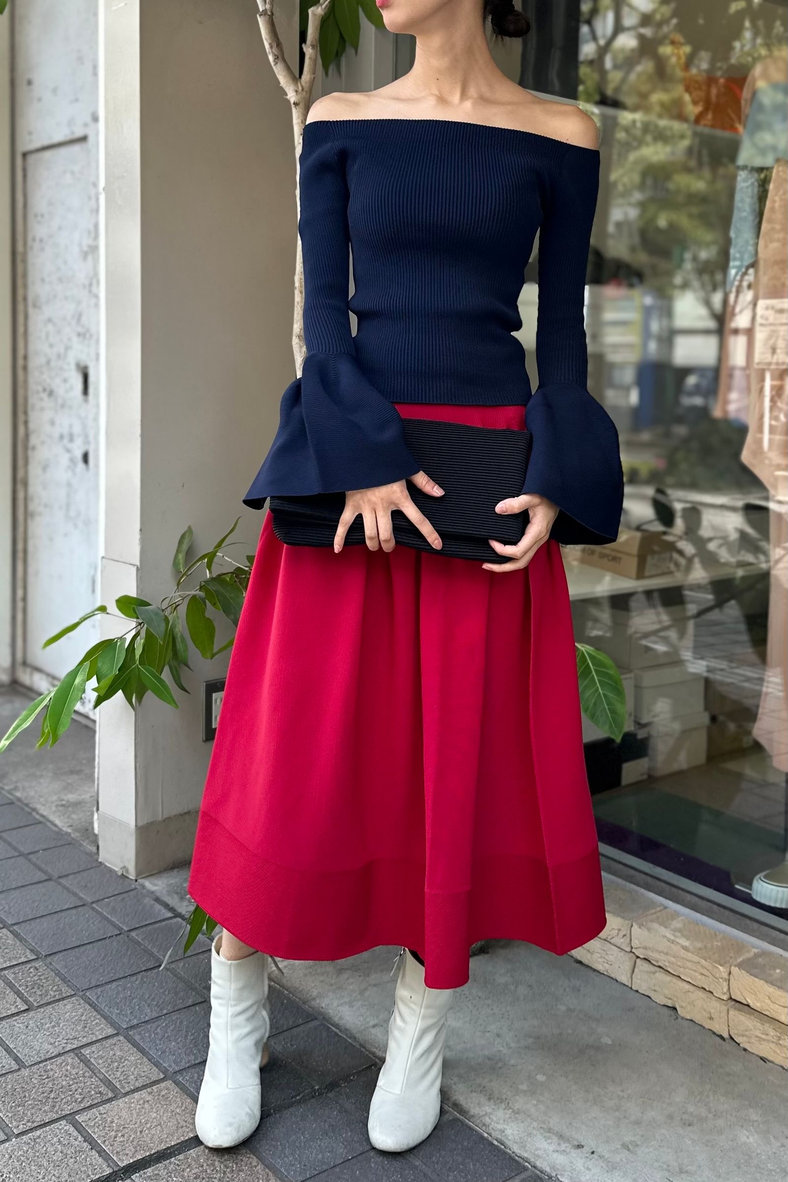 POTTERY LUXE LONG BELL SLEEVE TOP