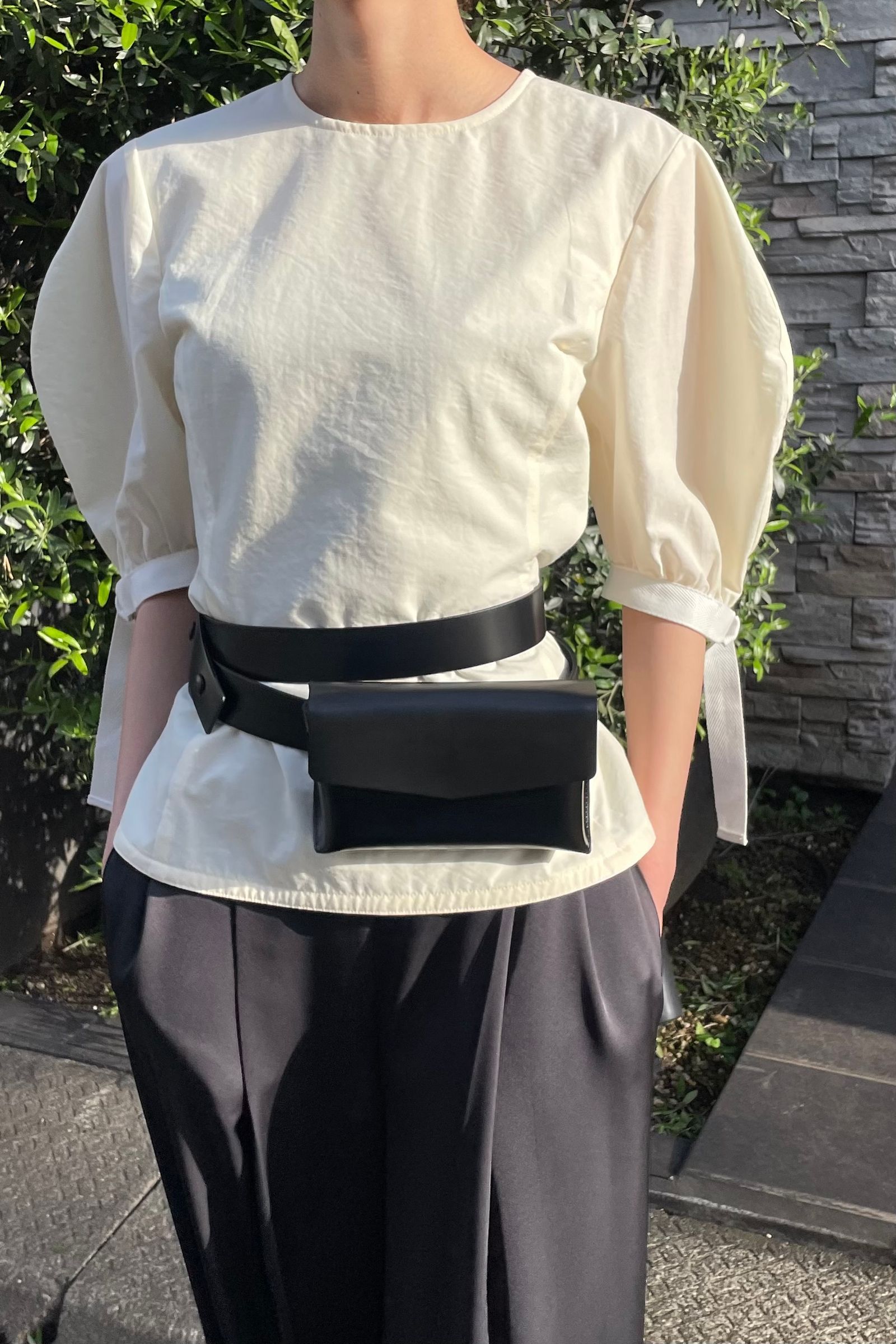 18,920円IIROT⠀ Double belt waist bag_Black