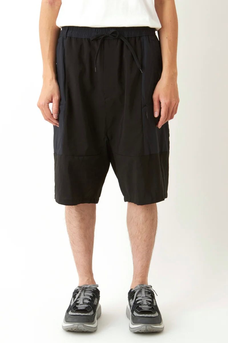 White Mountaineering - 【BLK】dry touch sarouel short pants- black 