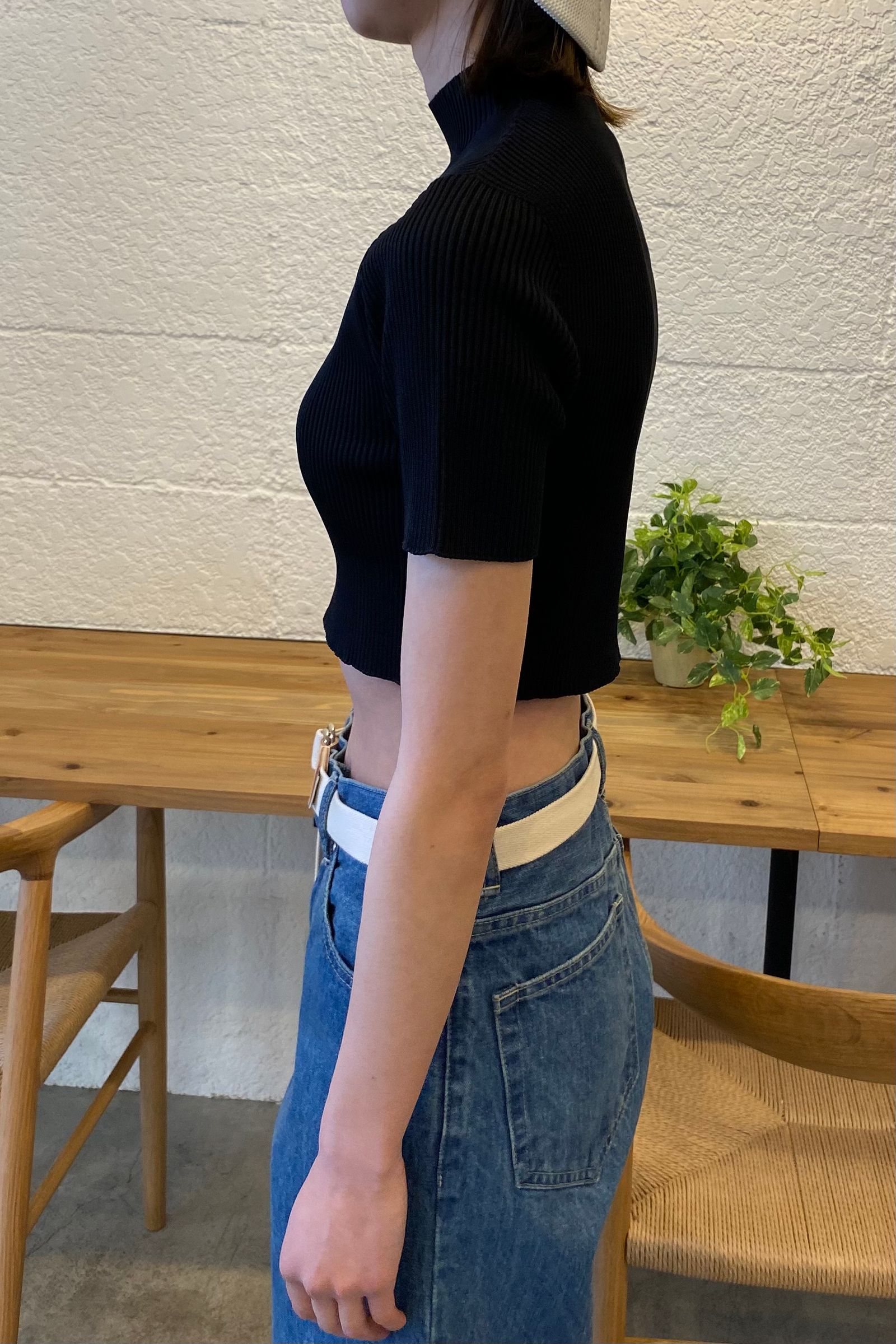 CFCL - portrait top 1 -black- 23ss women | asterisk